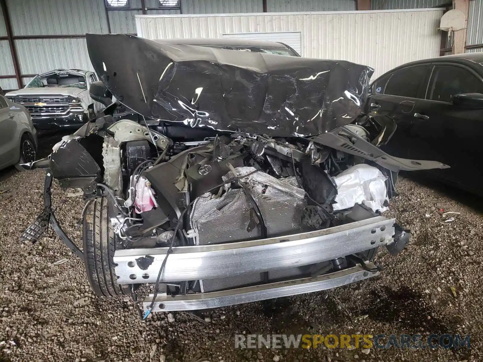 9 Photograph of a damaged car 5TDZZRAH4MS069797 TOYOTA HIGHLANDER 2021