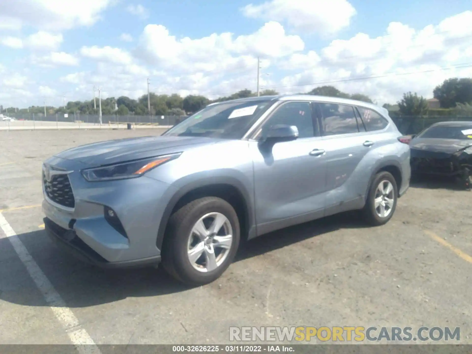 2 Photograph of a damaged car 5TDZZRAH5MS066729 TOYOTA HIGHLANDER 2021