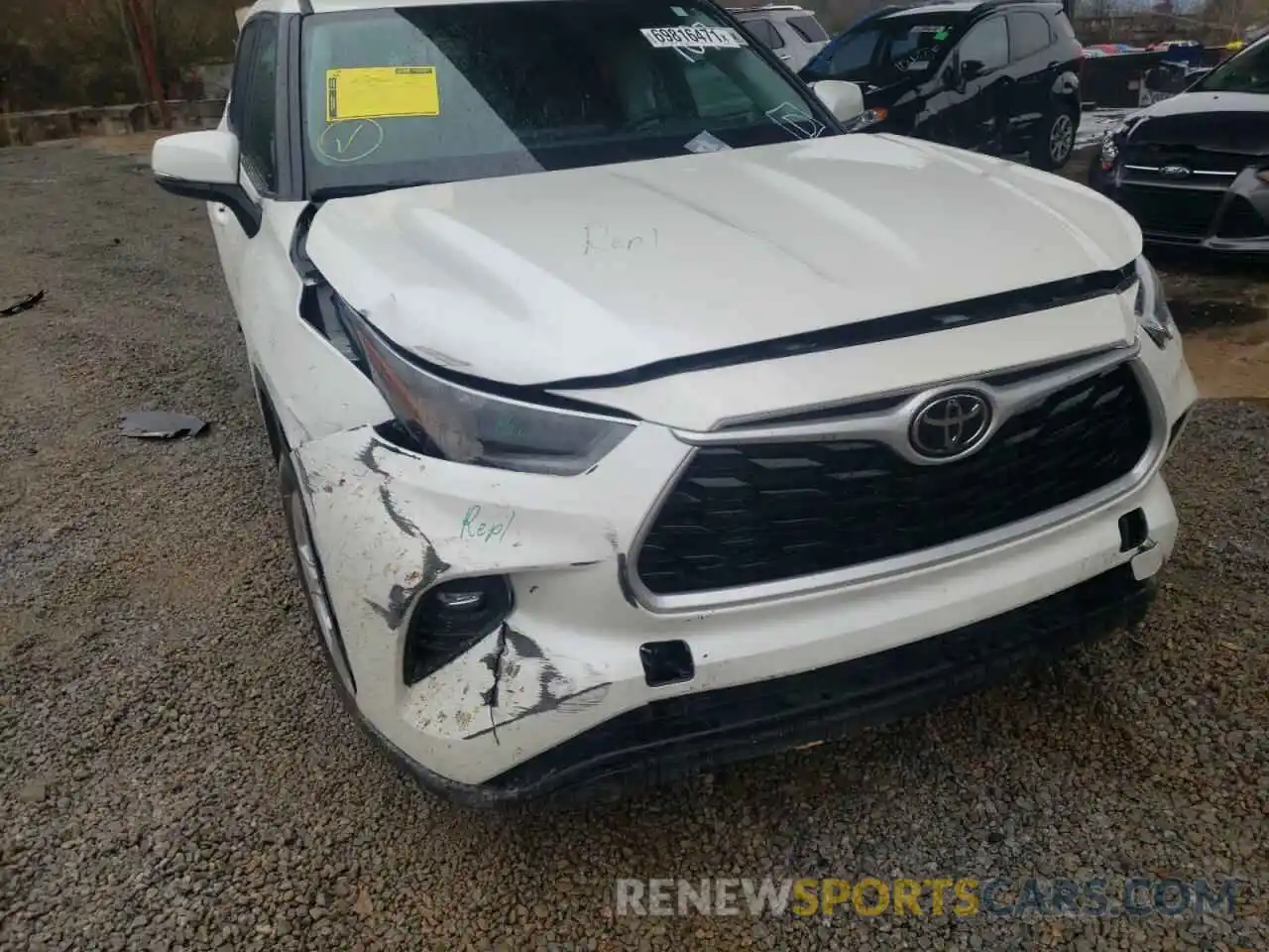 9 Photograph of a damaged car 5TDZZRAH5MS077097 TOYOTA HIGHLANDER 2021