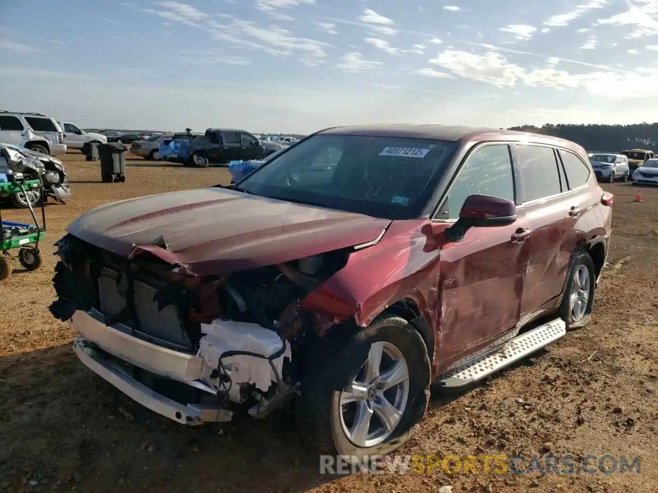 2 Photograph of a damaged car 5TDZZRAH6MS062995 TOYOTA HIGHLANDER 2021