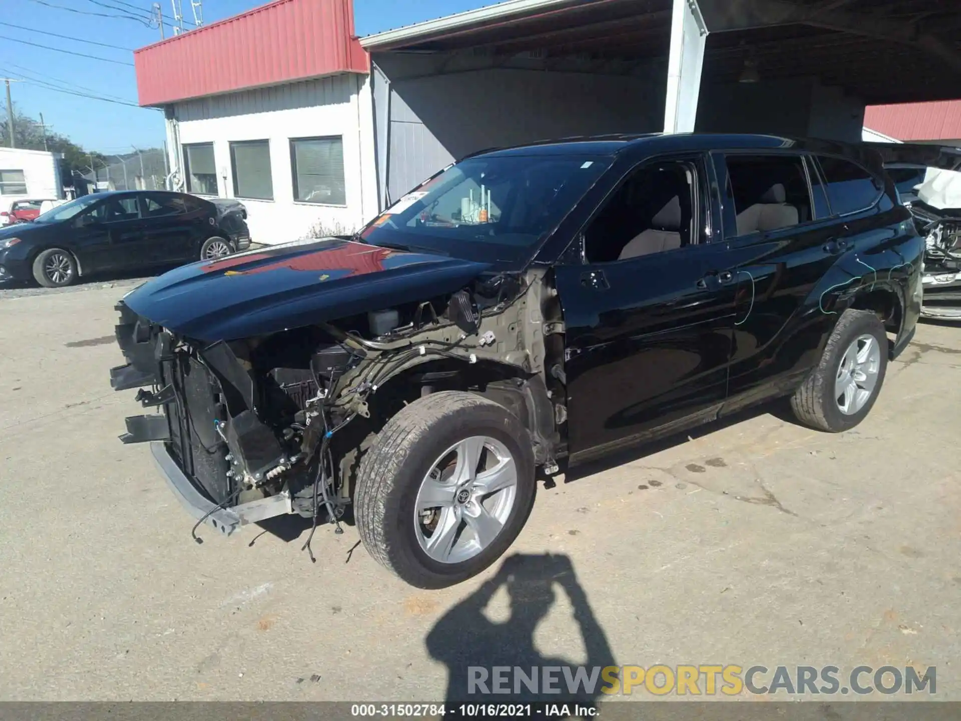 2 Photograph of a damaged car 5TDZZRAH7MS038978 TOYOTA HIGHLANDER 2021