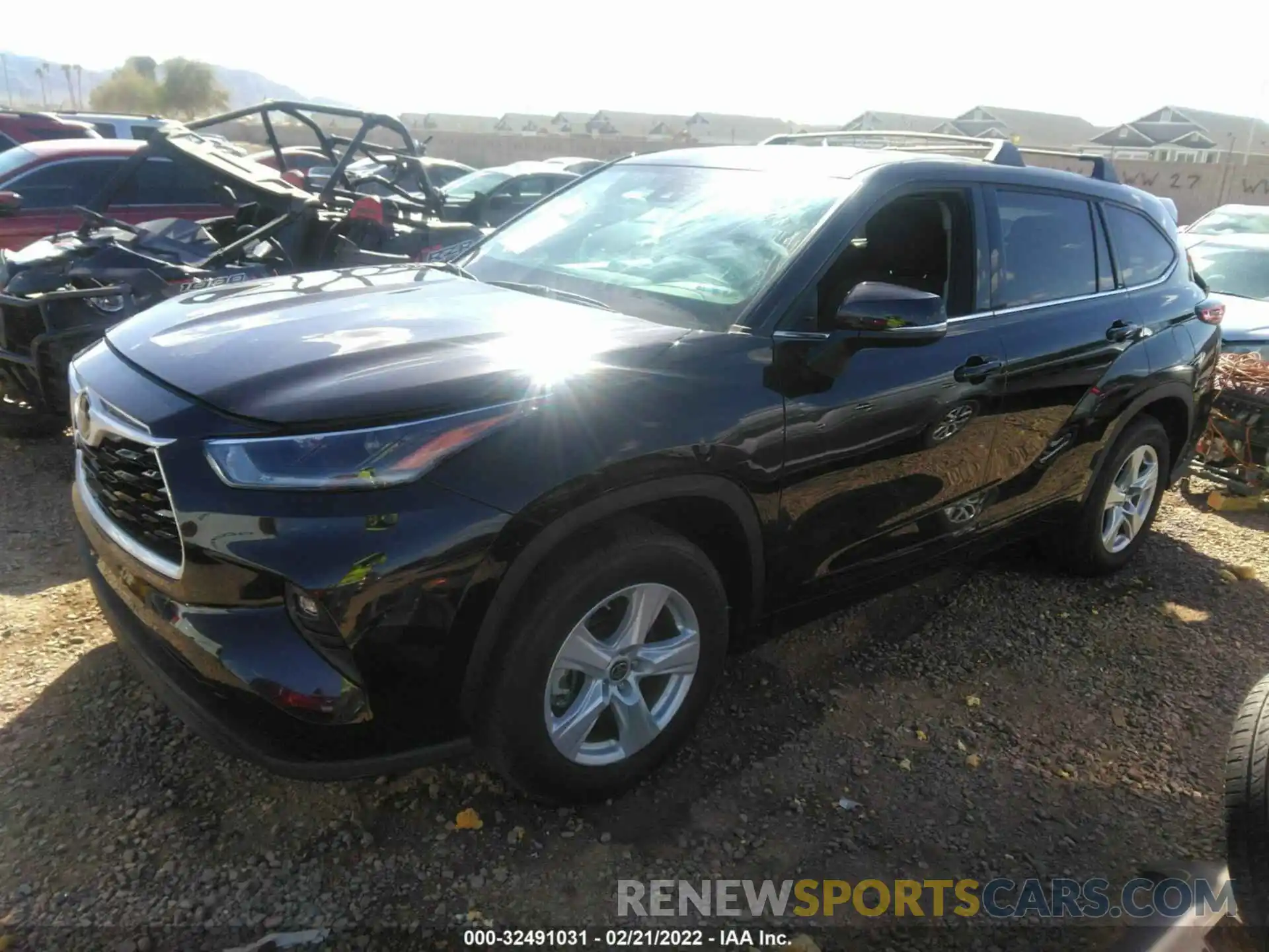 2 Photograph of a damaged car 5TDZZRAH7MS085699 TOYOTA HIGHLANDER 2021