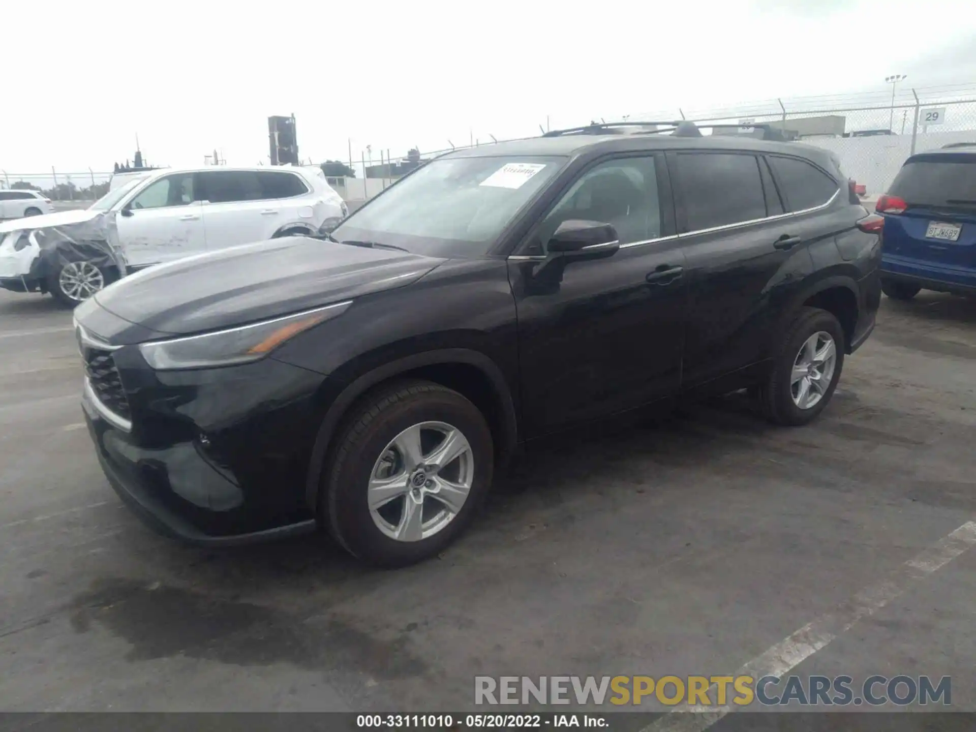 2 Photograph of a damaged car 5TDZZRAH7MS528997 TOYOTA HIGHLANDER 2021