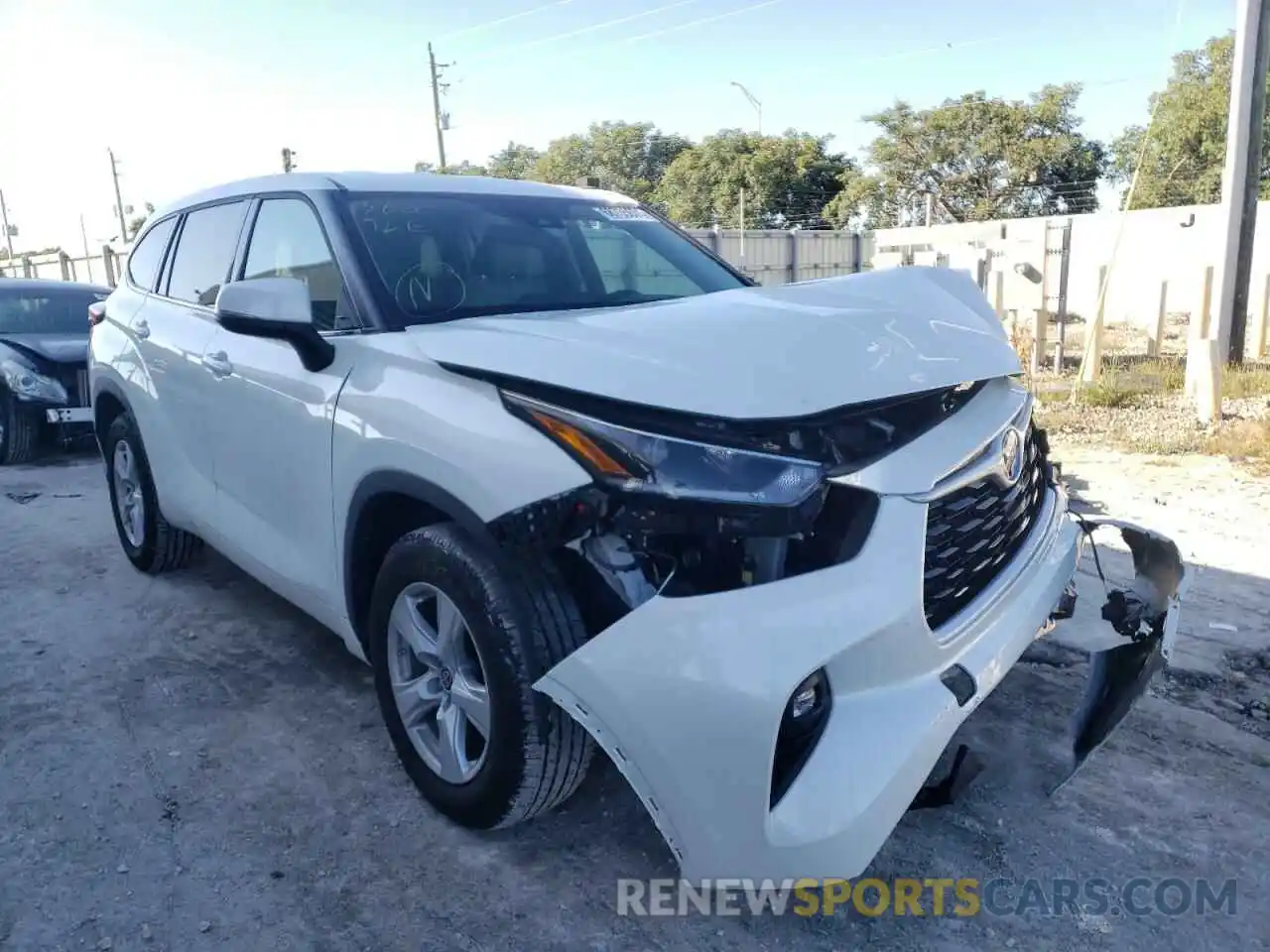 1 Photograph of a damaged car 5TDZZRAH7MS531575 TOYOTA HIGHLANDER 2021