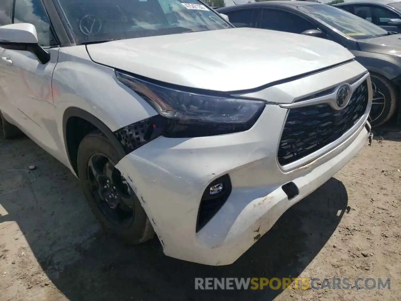 9 Photograph of a damaged car 5TDZZRAH8MS031506 TOYOTA HIGHLANDER 2021