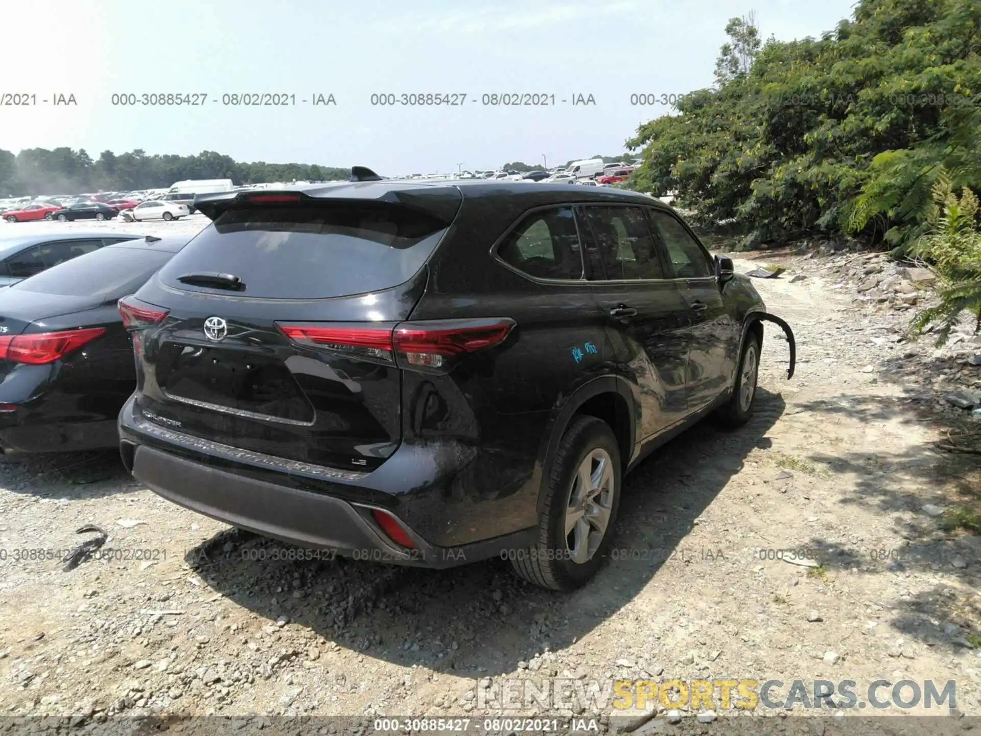 4 Photograph of a damaged car 5TDZZRAH8MS055787 TOYOTA HIGHLANDER 2021