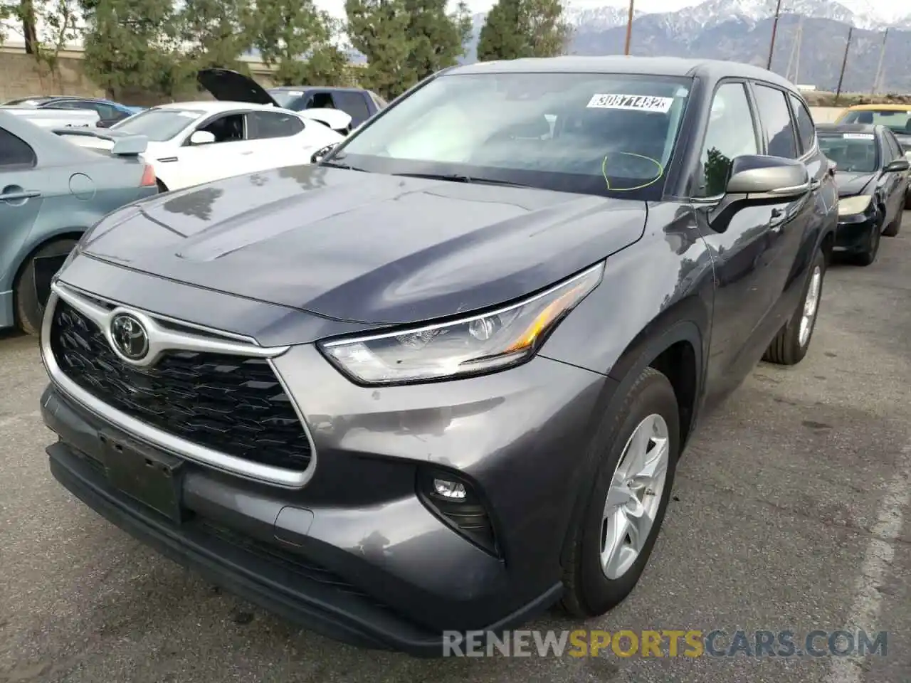 2 Photograph of a damaged car 5TDZZRAH9MS045494 TOYOTA HIGHLANDER 2021