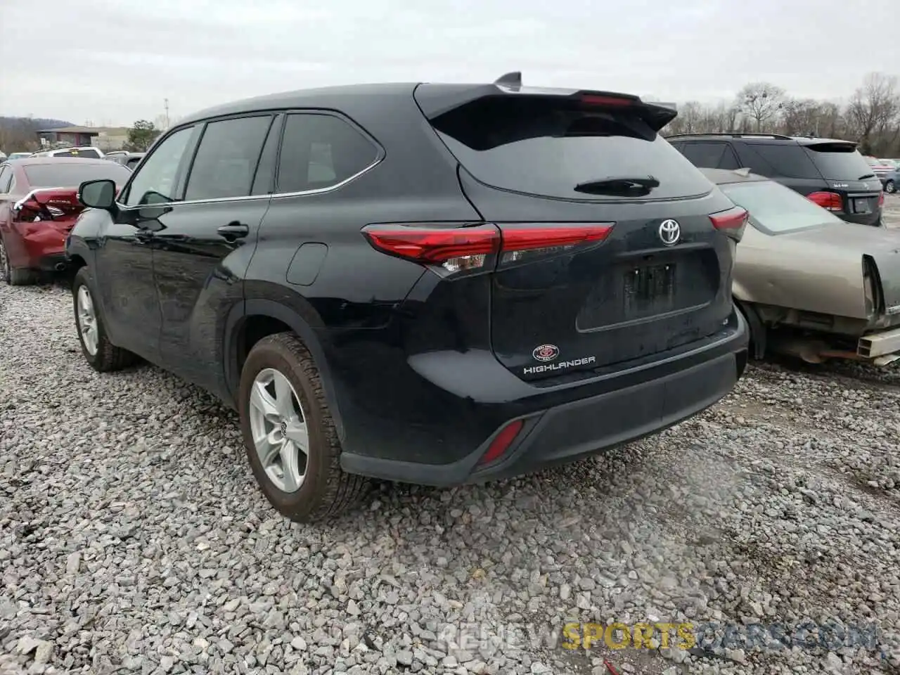 3 Photograph of a damaged car 5TDZZRAH9MS086742 TOYOTA HIGHLANDER 2021