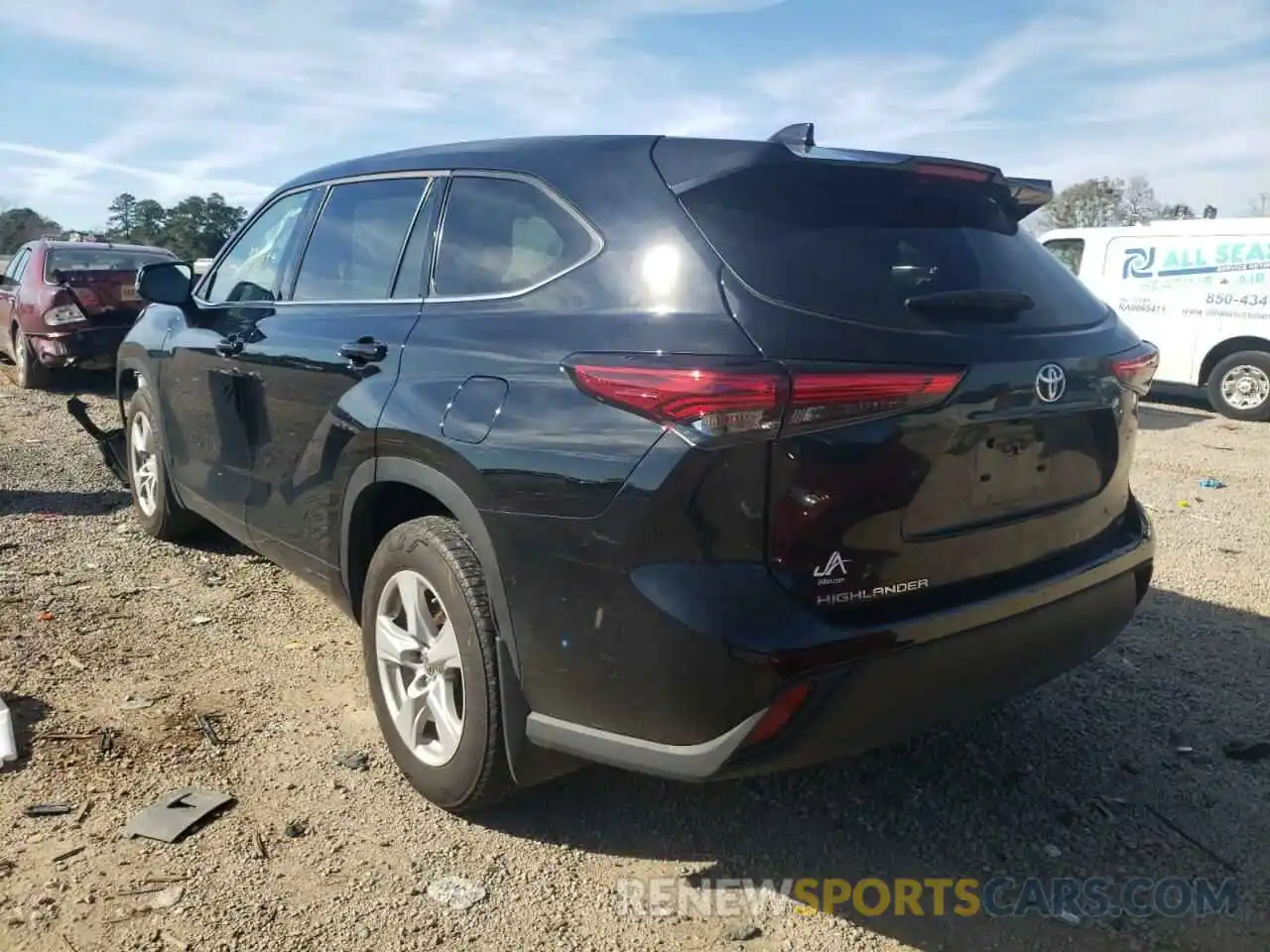 3 Photograph of a damaged car 5TDZZRAH9MS521842 TOYOTA HIGHLANDER 2021