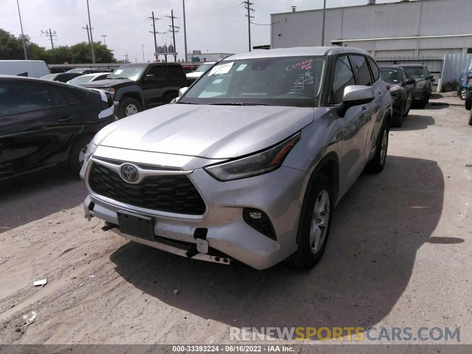 2 Photograph of a damaged car 5TDZZRAHXMS065625 TOYOTA HIGHLANDER 2021