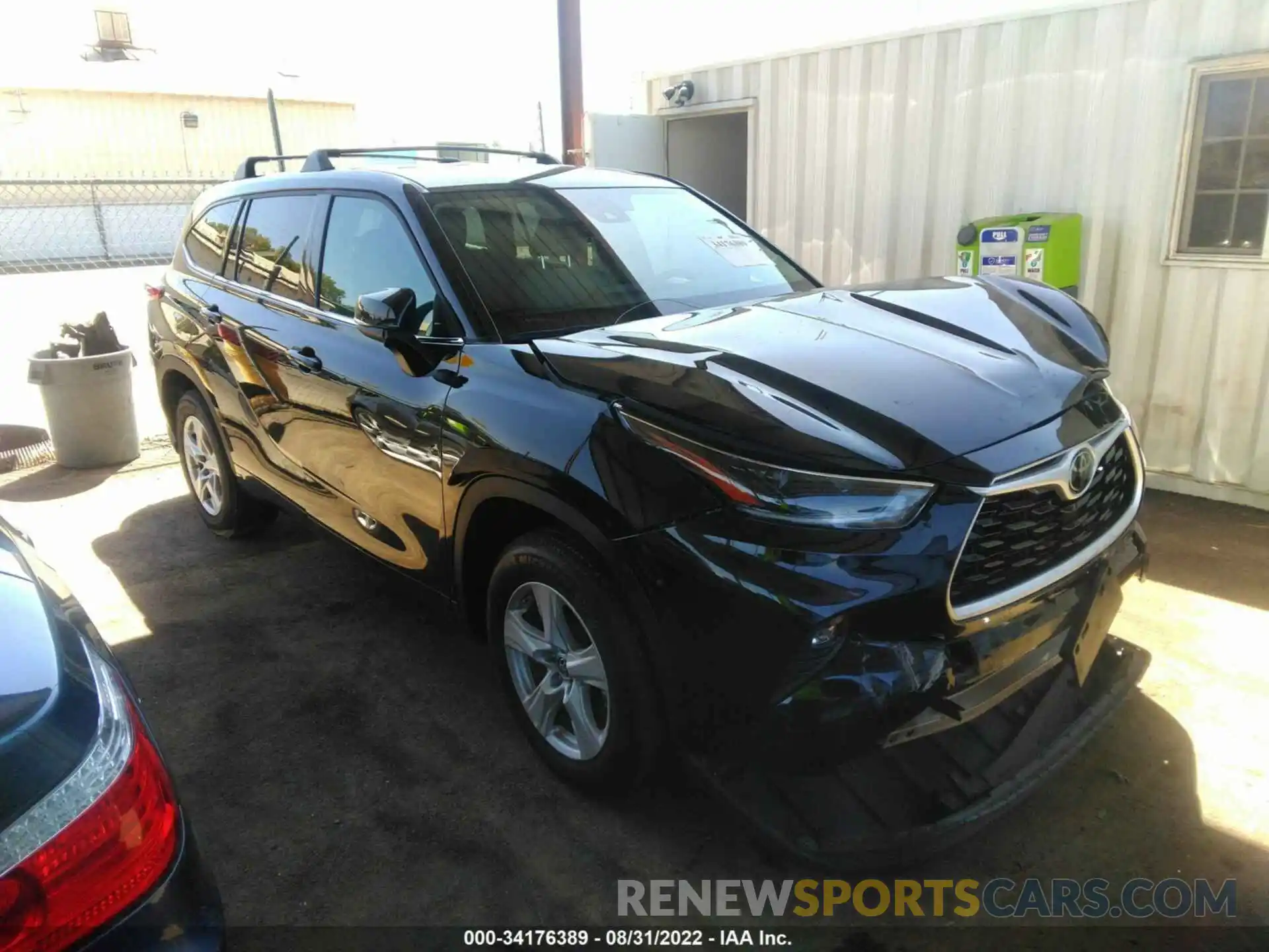 1 Photograph of a damaged car 5TDZZRAHXMS074468 TOYOTA HIGHLANDER 2021