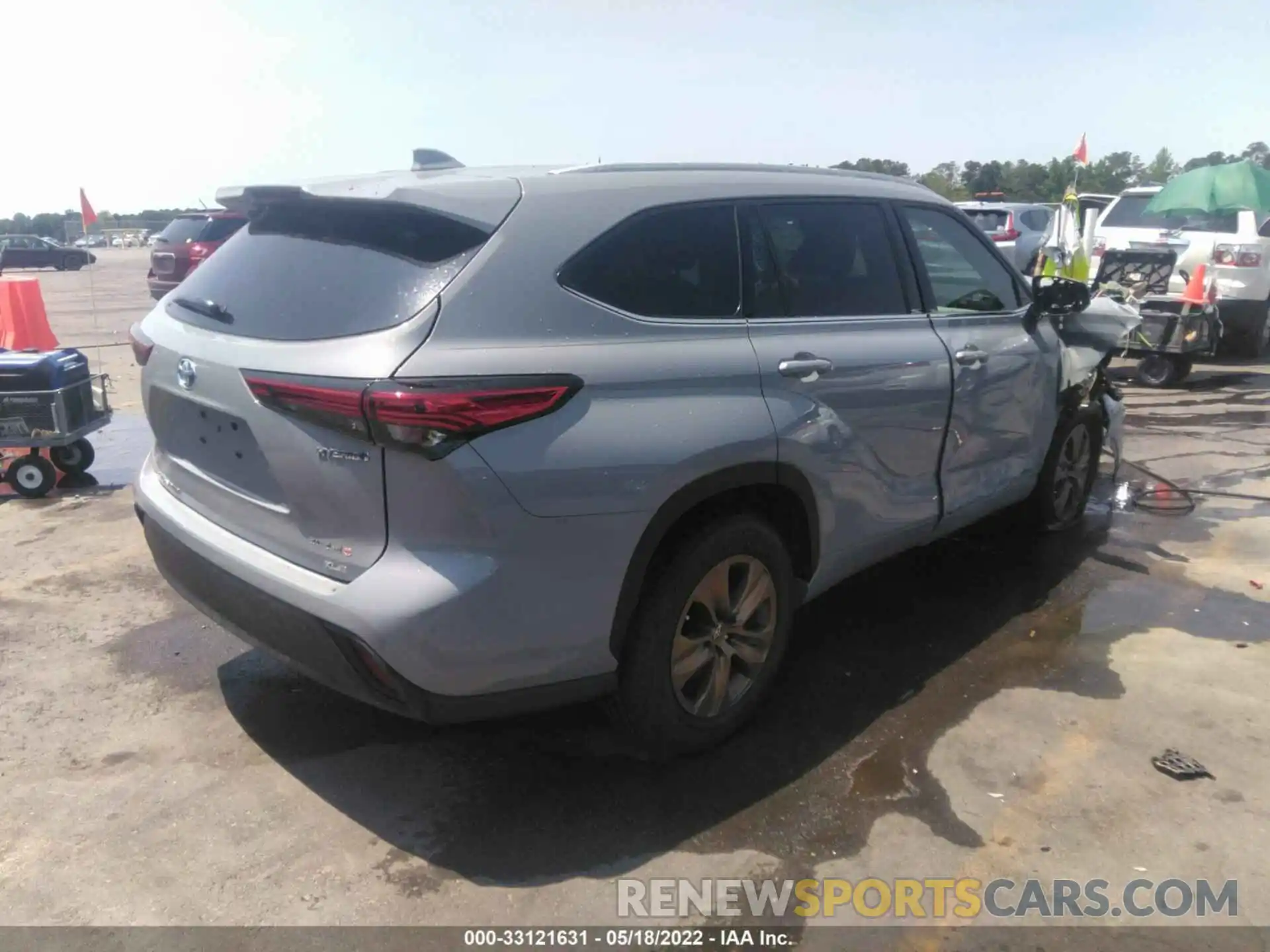 4 Photograph of a damaged car 5TDAARAHXNS512038 TOYOTA HIGHLANDER 2022