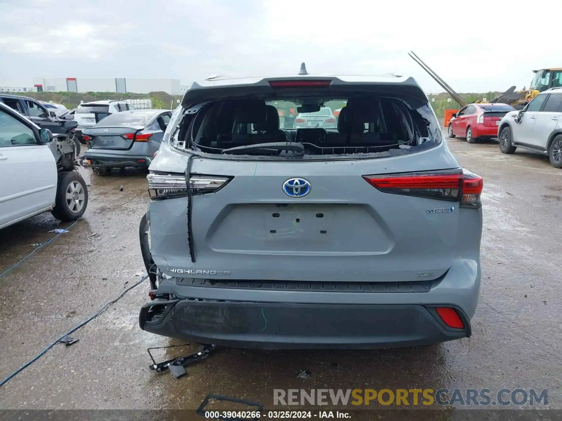 16 Photograph of a damaged car 5TDABRCH5NS549797 TOYOTA HIGHLANDER 2022