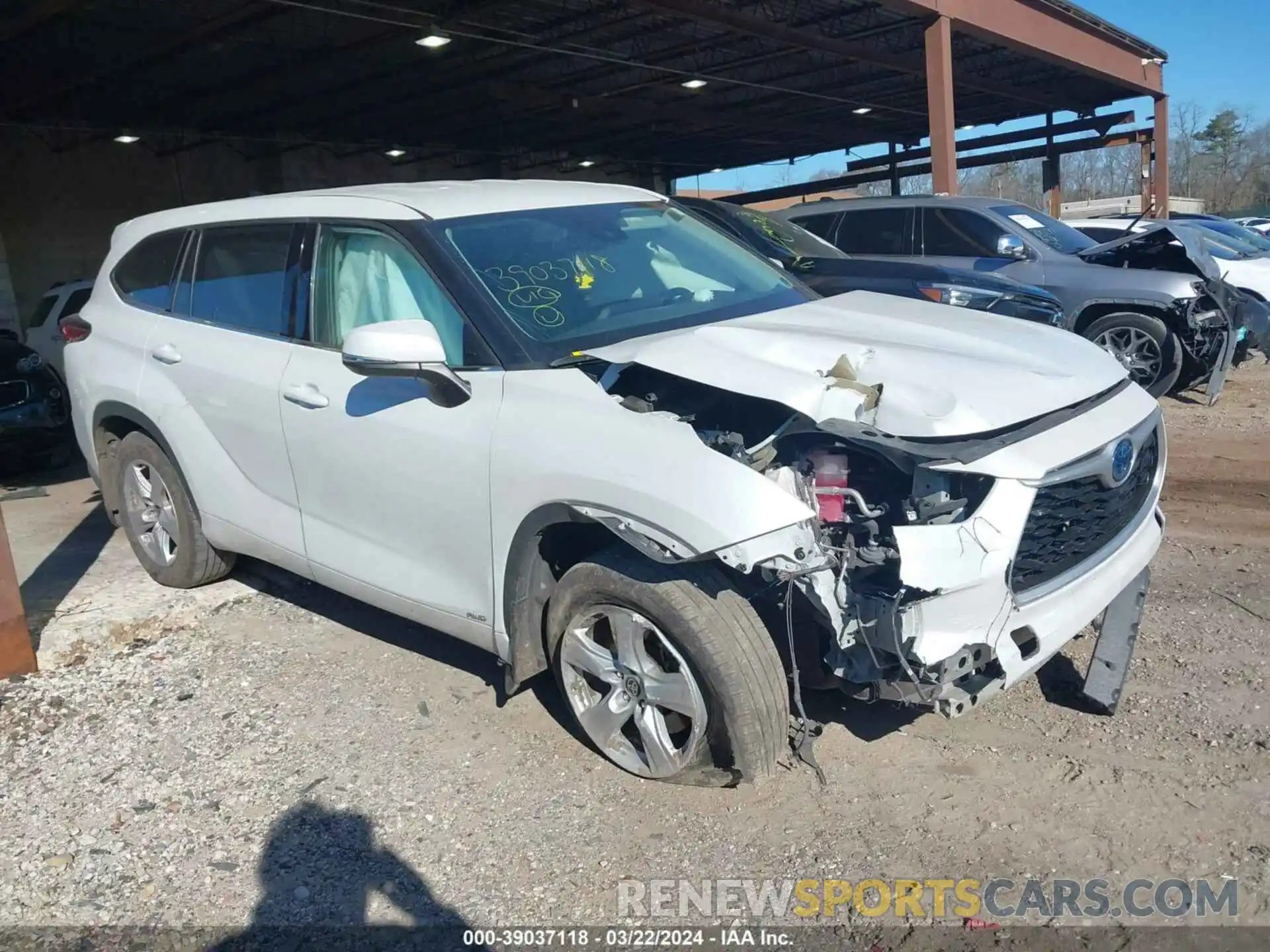 1 Photograph of a damaged car 5TDBBRCH9NS546650 TOYOTA HIGHLANDER 2022