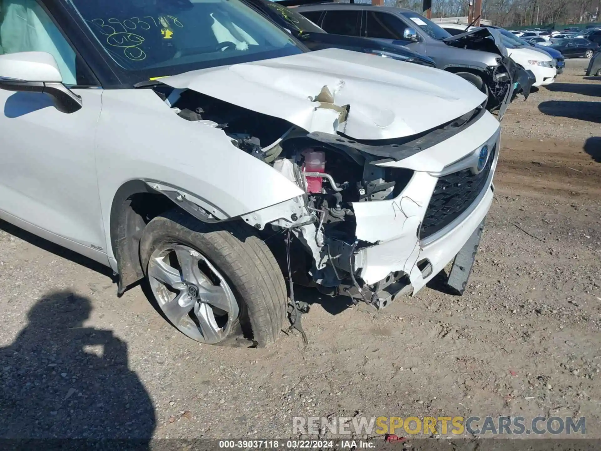 6 Photograph of a damaged car 5TDBBRCH9NS546650 TOYOTA HIGHLANDER 2022