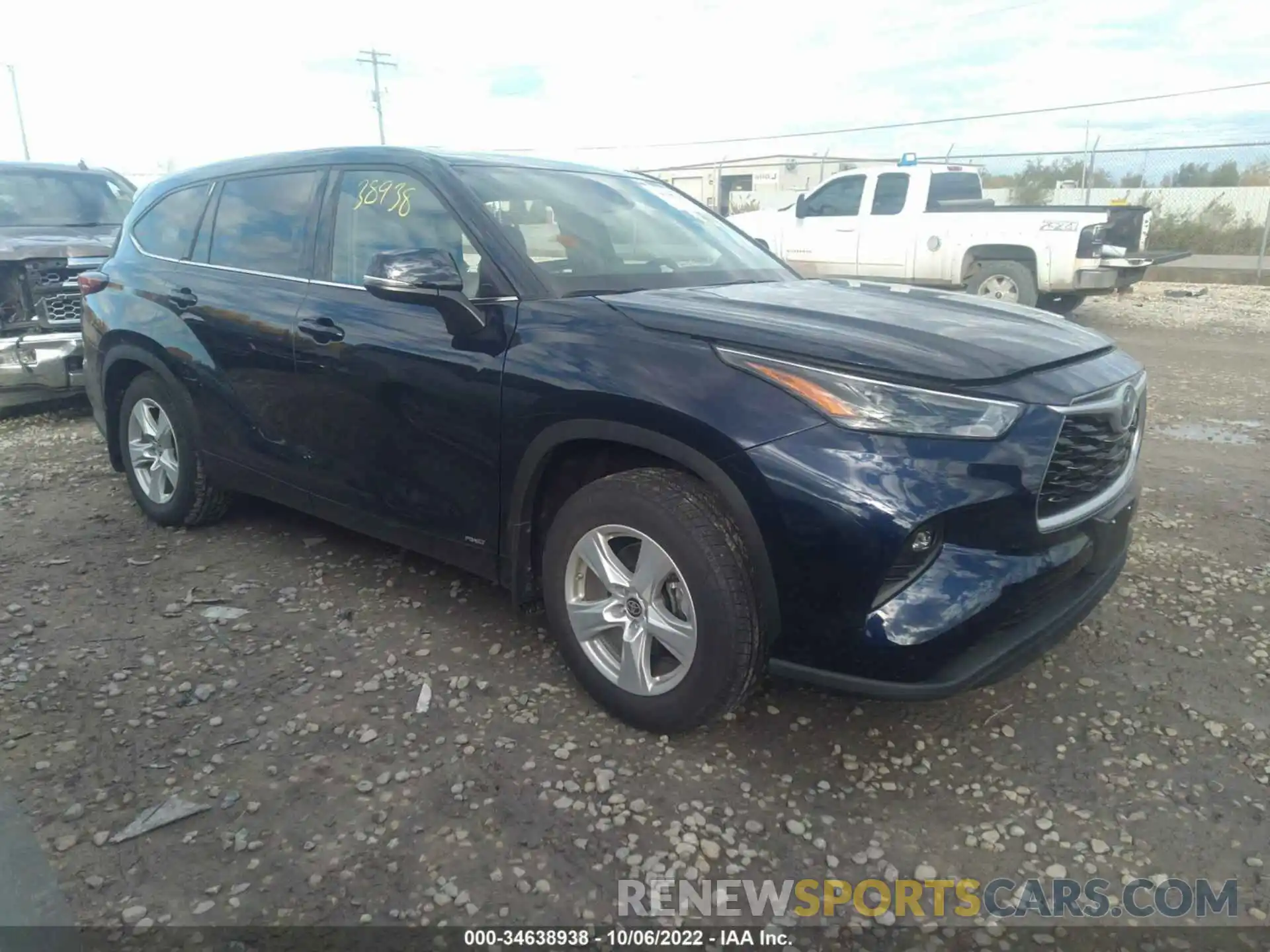 1 Photograph of a damaged car 5TDBBRCHXNS560265 TOYOTA HIGHLANDER 2022