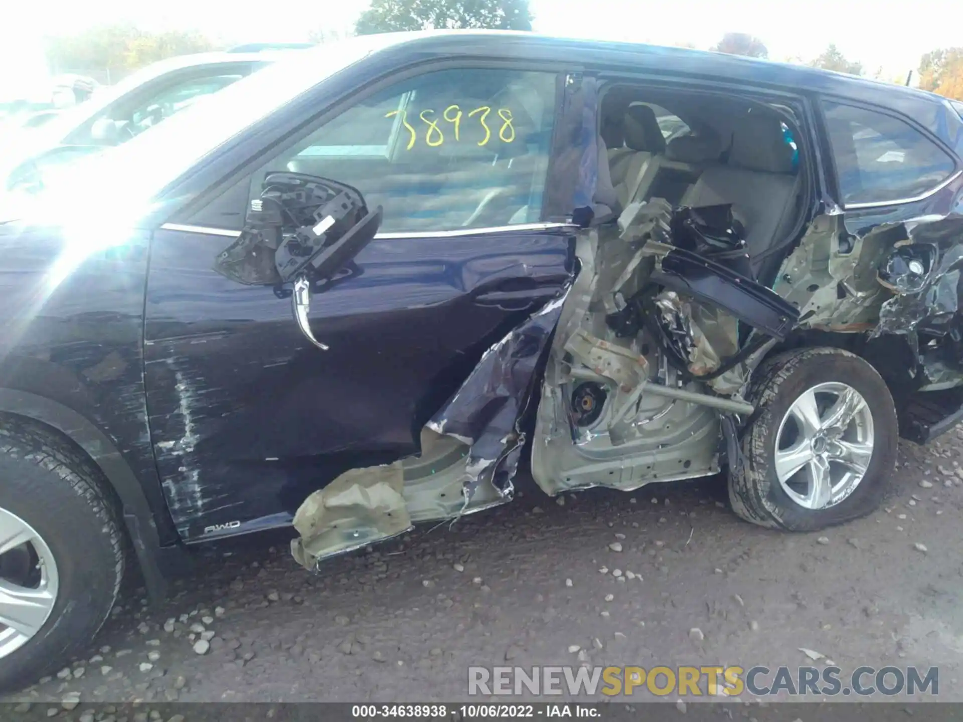 6 Photograph of a damaged car 5TDBBRCHXNS560265 TOYOTA HIGHLANDER 2022