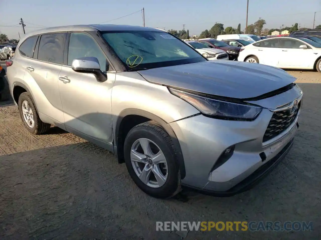 1 Photograph of a damaged car 5TDBZRBH1NS186030 TOYOTA HIGHLANDER 2022