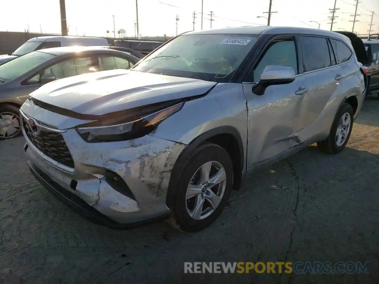 2 Photograph of a damaged car 5TDBZRBH1NS186030 TOYOTA HIGHLANDER 2022