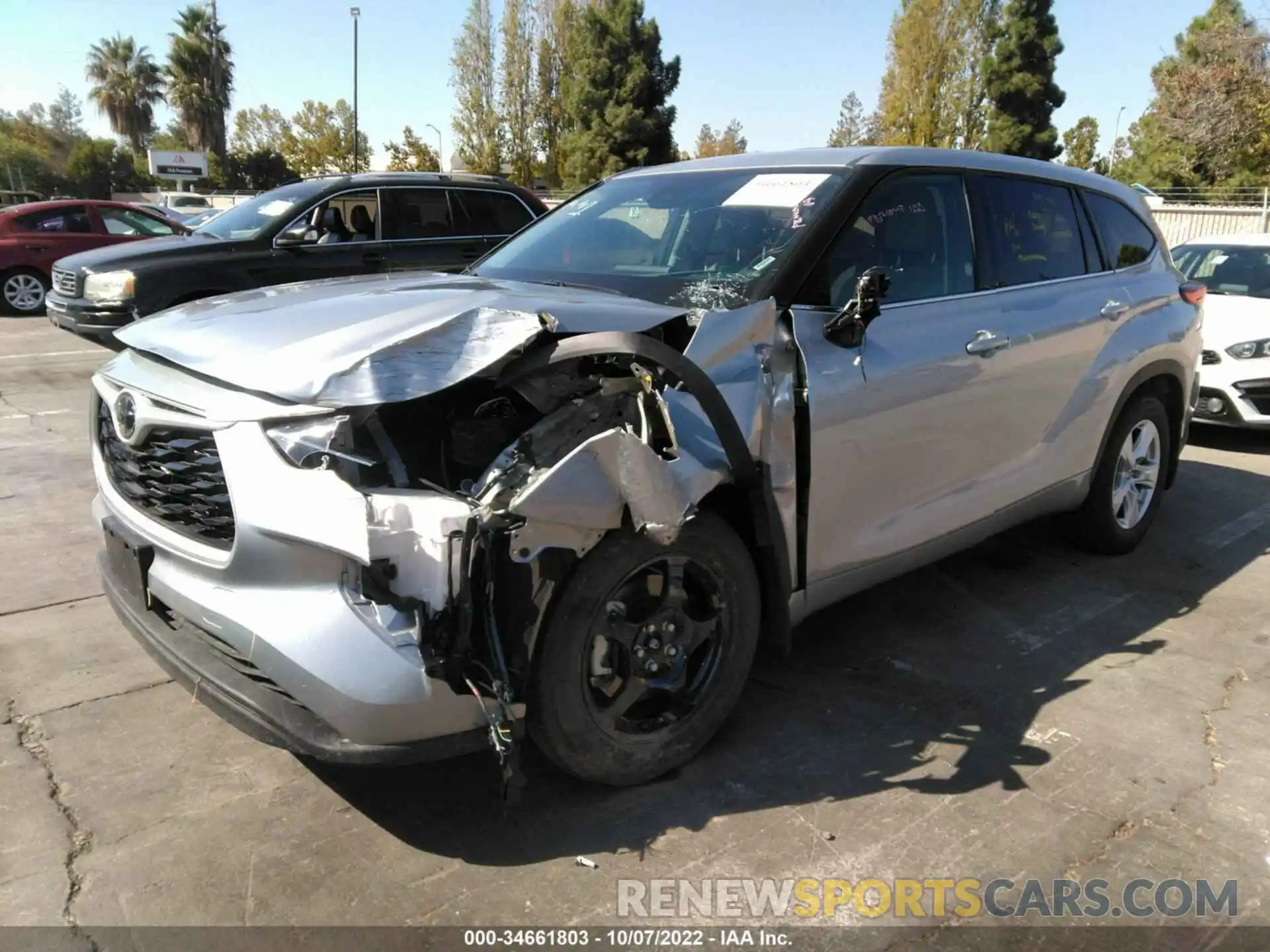 2 Photograph of a damaged car 5TDBZRBH3NS570746 TOYOTA HIGHLANDER 2022