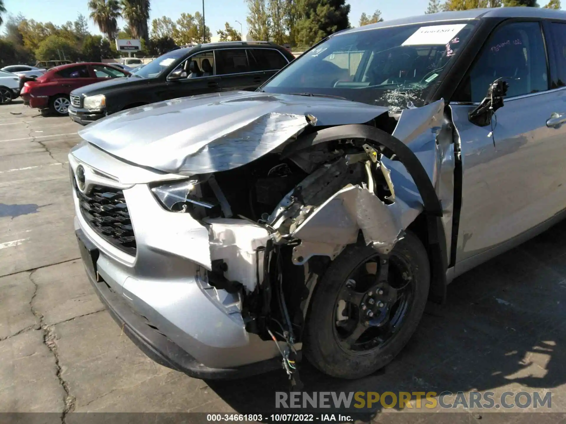 6 Photograph of a damaged car 5TDBZRBH3NS570746 TOYOTA HIGHLANDER 2022