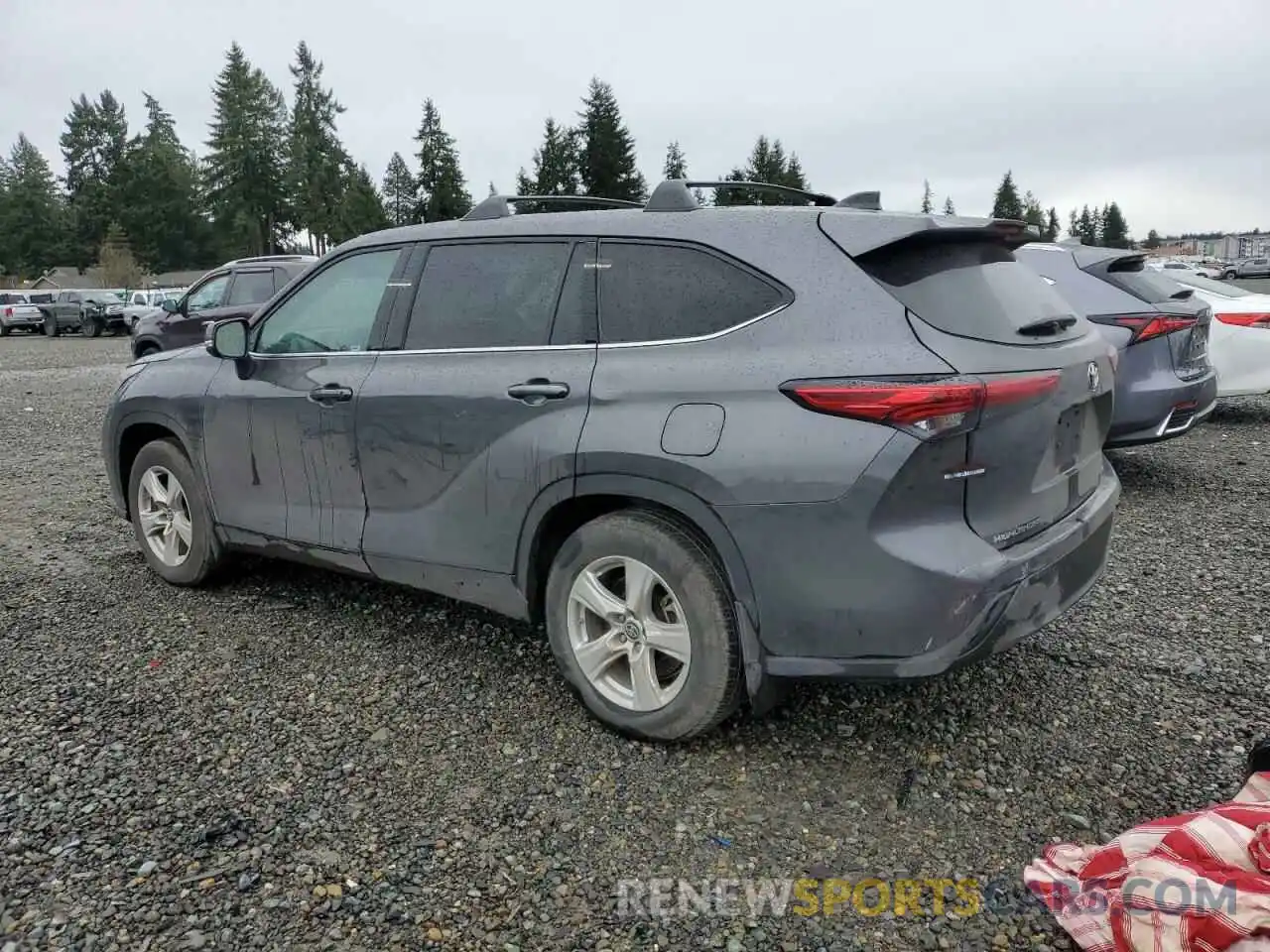 2 Photograph of a damaged car 5TDBZRBH5NS596720 TOYOTA HIGHLANDER 2022