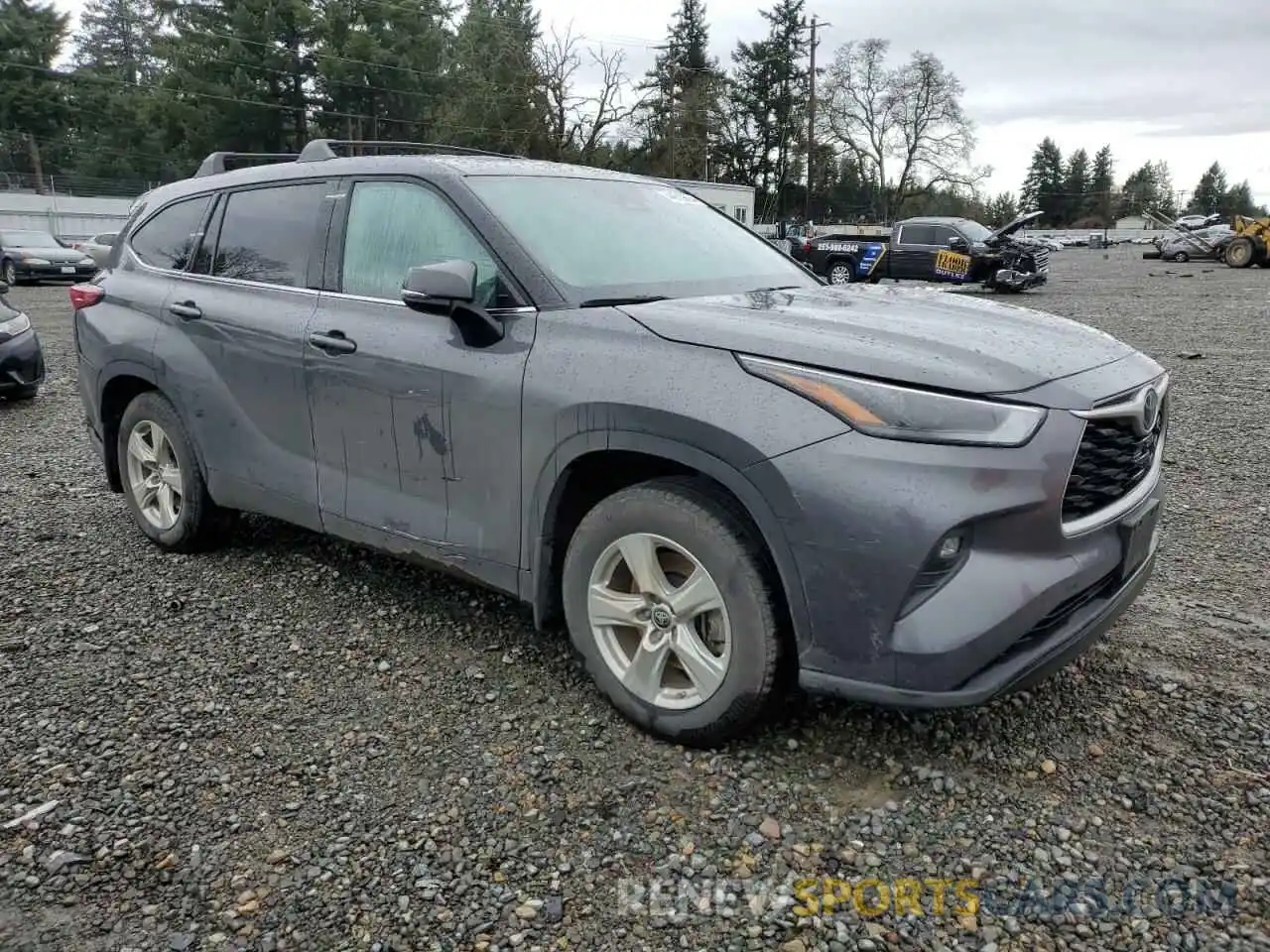 4 Photograph of a damaged car 5TDBZRBH5NS596720 TOYOTA HIGHLANDER 2022