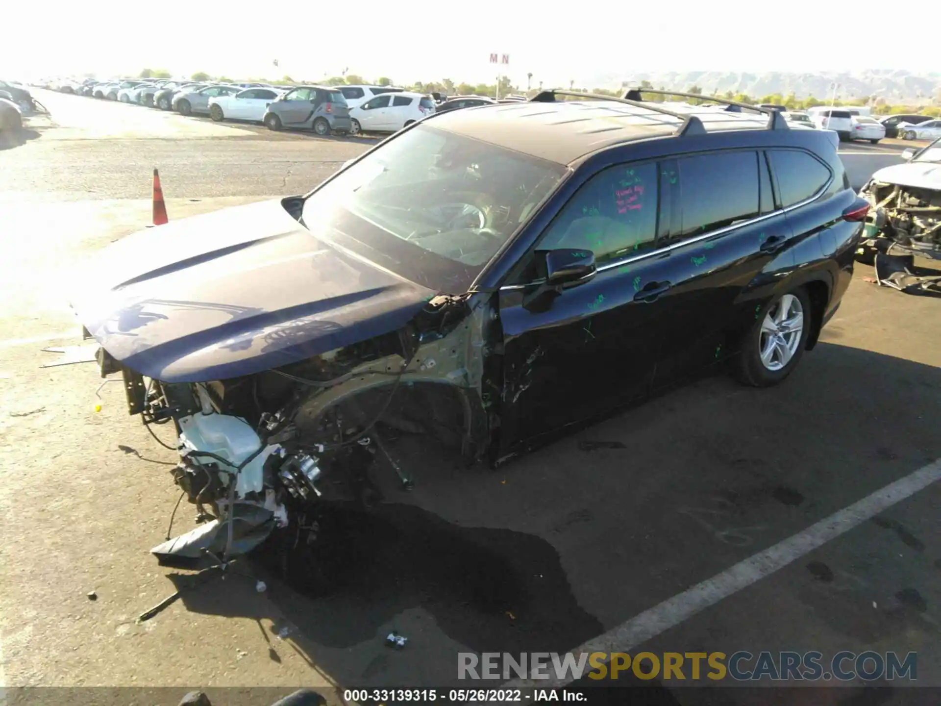 2 Photograph of a damaged car 5TDBZRBH8NS575229 TOYOTA HIGHLANDER 2022