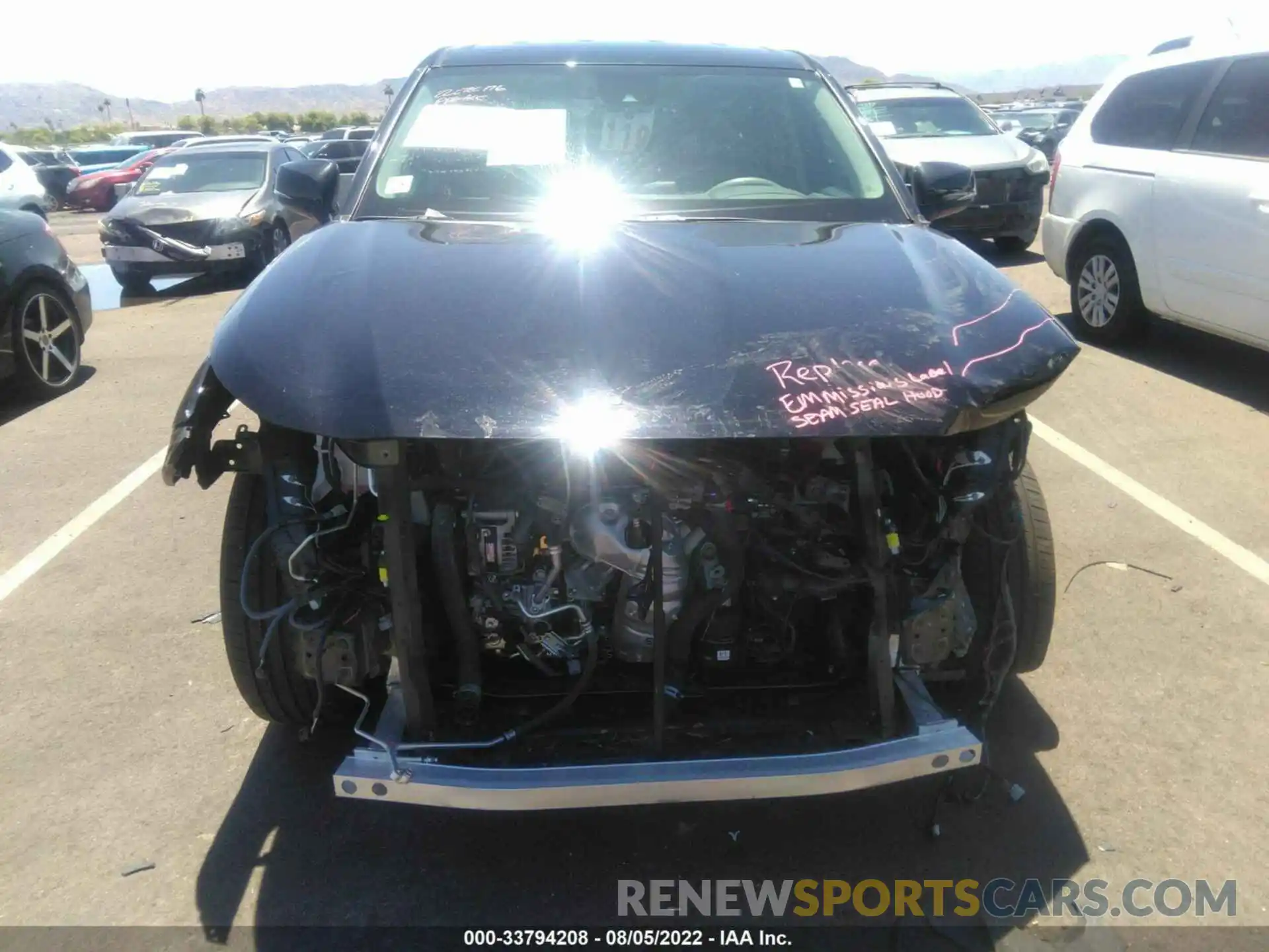 6 Photograph of a damaged car 5TDCZRAH7NS094152 TOYOTA HIGHLANDER 2022