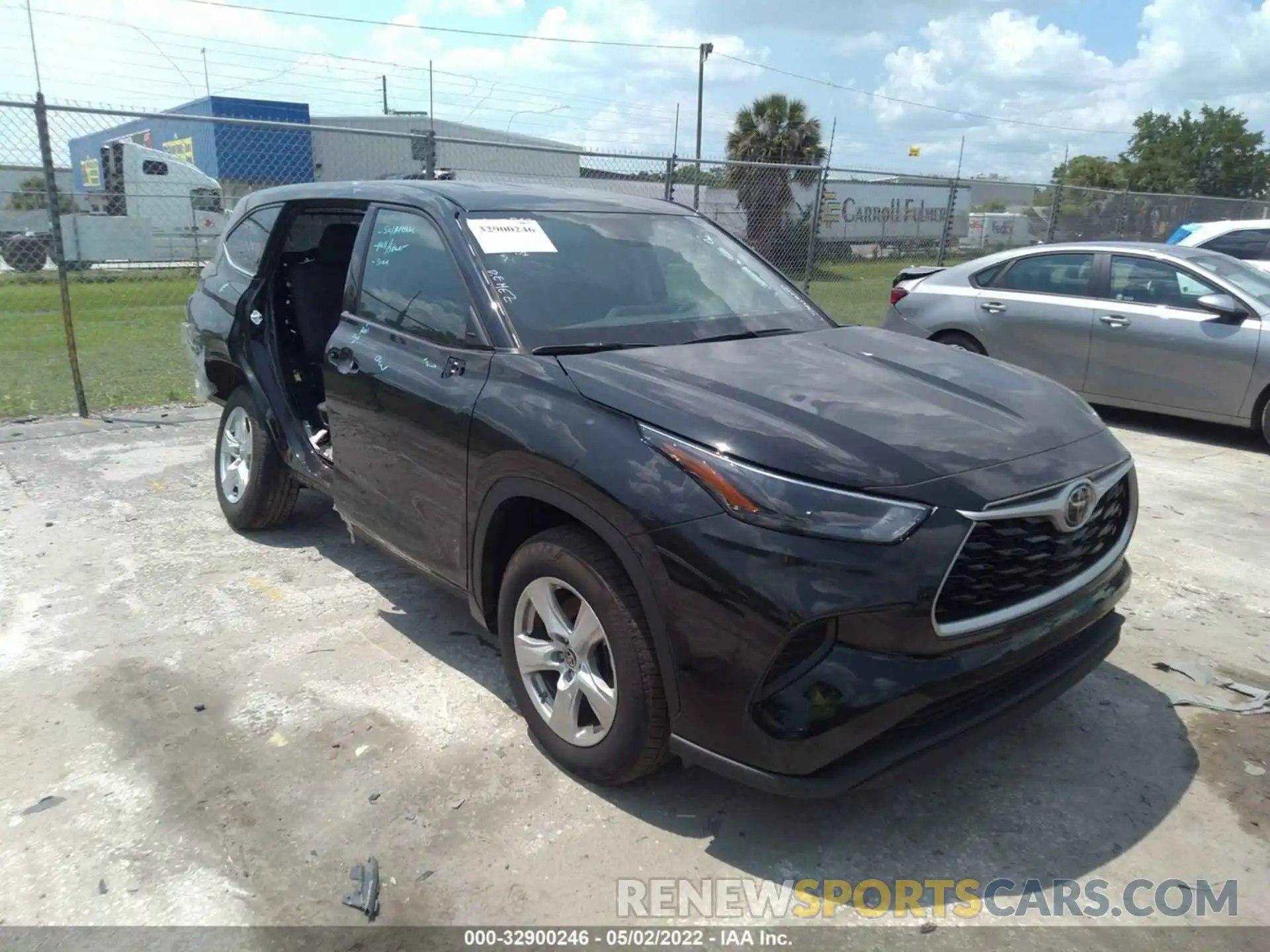 1 Photograph of a damaged car 5TDCZRAHXNS108495 TOYOTA HIGHLANDER 2022