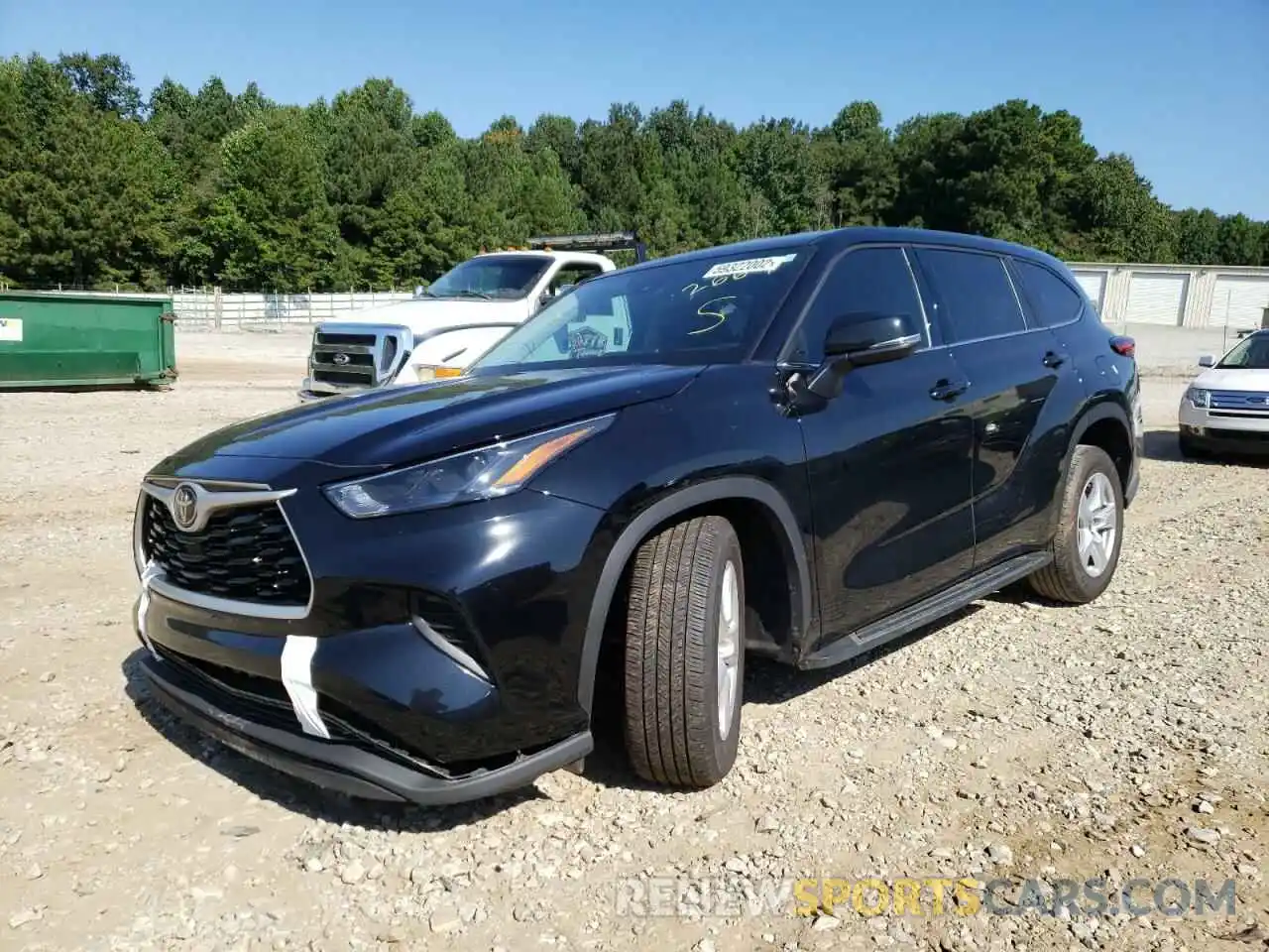 2 Photograph of a damaged car 5TDCZRAHXNS122669 TOYOTA HIGHLANDER 2022