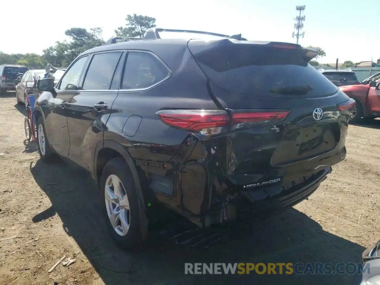 3 Photograph of a damaged car 5TDCZRBH0NS164590 TOYOTA HIGHLANDER 2022