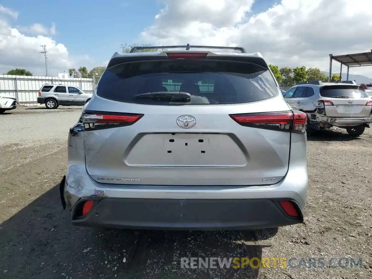 6 Photograph of a damaged car 5TDCZRBH8NS207167 TOYOTA HIGHLANDER 2022