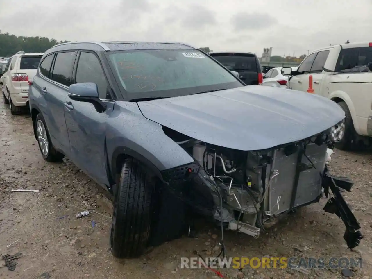 1 Photograph of a damaged car 5TDDZRBH1NS217740 TOYOTA HIGHLANDER 2022