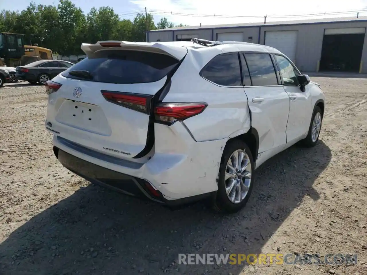 4 Photograph of a damaged car 5TDDZRBH2NS164949 TOYOTA HIGHLANDER 2022