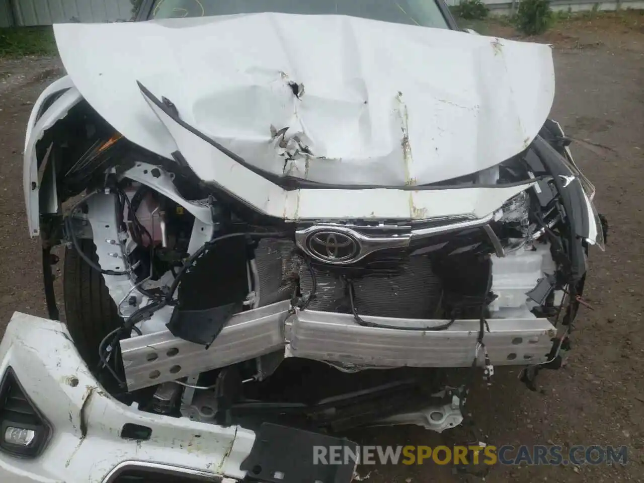 7 Photograph of a damaged car 5TDDZRBH7NS164543 TOYOTA HIGHLANDER 2022