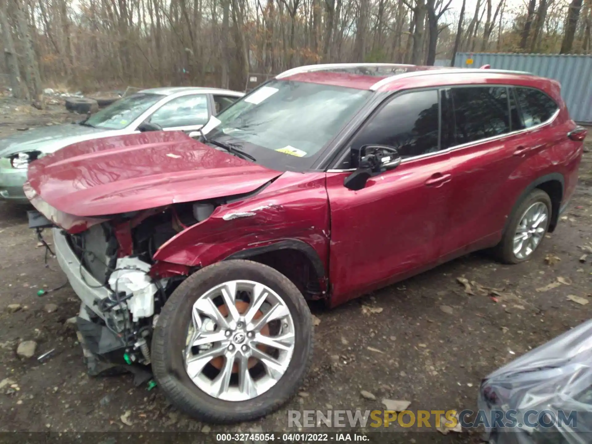 2 Photograph of a damaged car 5TDDZRBHXNS562409 TOYOTA HIGHLANDER 2022