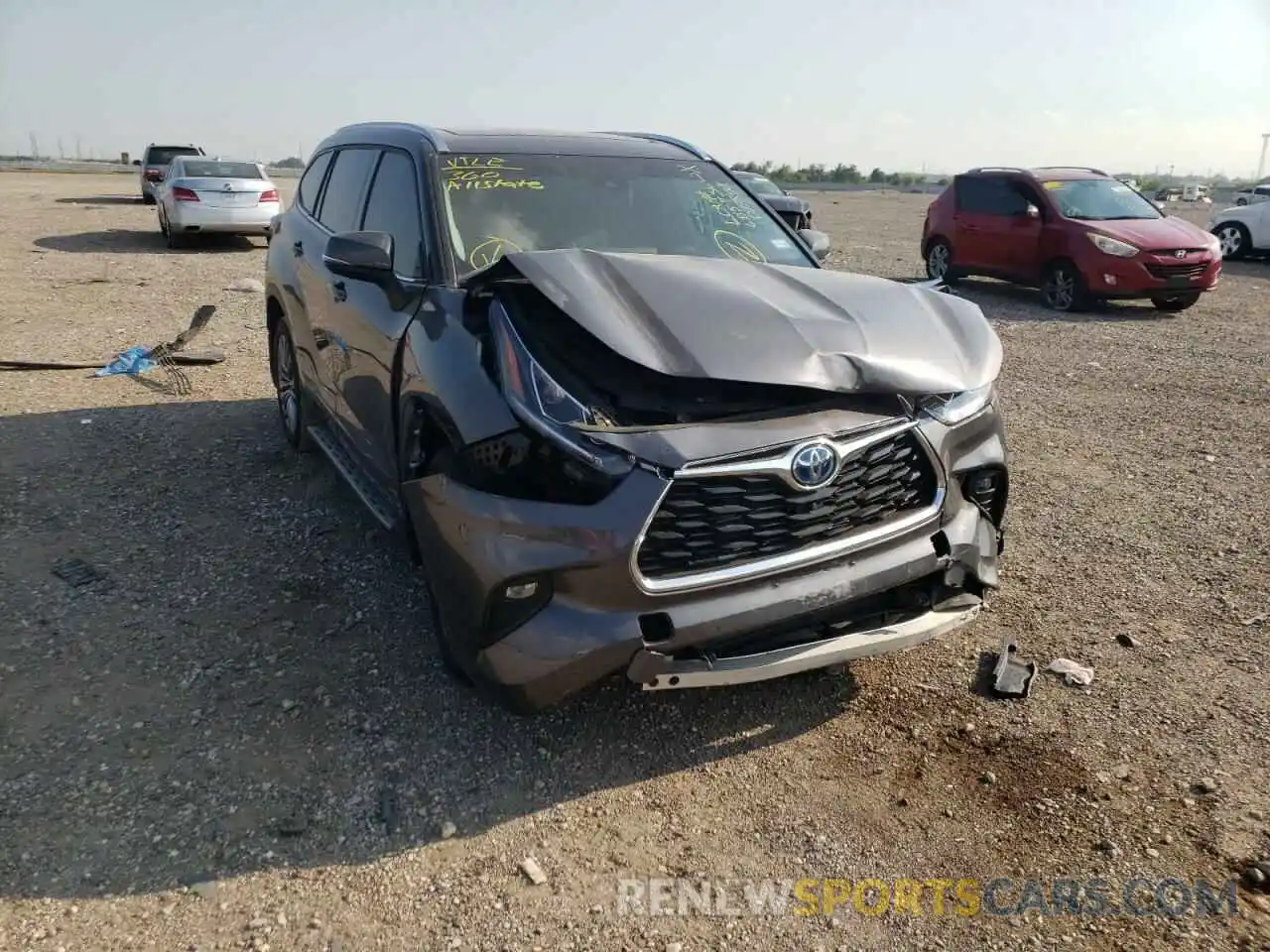 1 Photograph of a damaged car 5TDEBRCH3NS077858 TOYOTA HIGHLANDER 2022