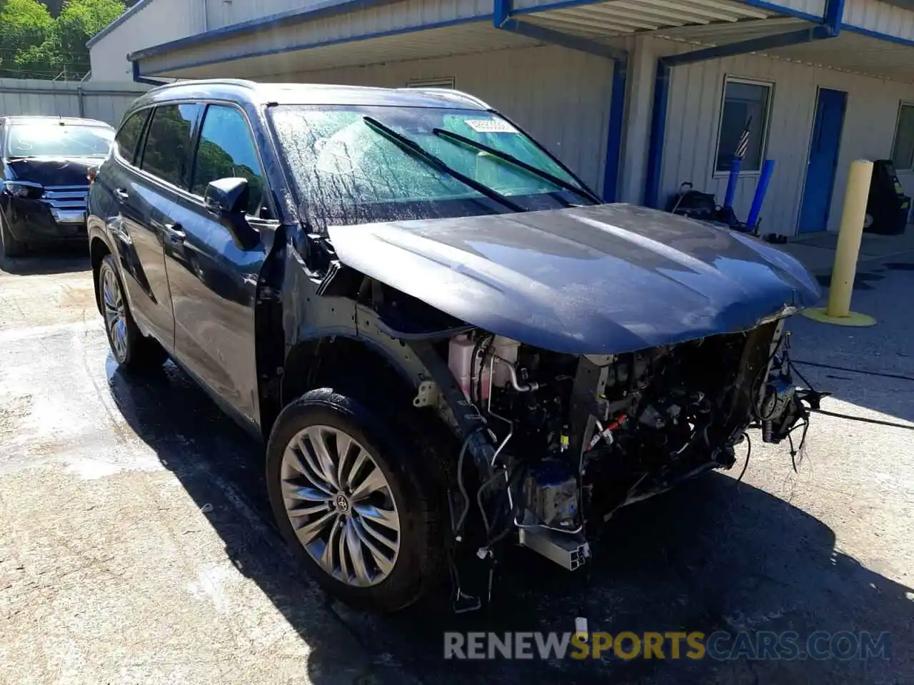 1 Photograph of a damaged car 5TDEBRCH3NS078265 TOYOTA HIGHLANDER 2022