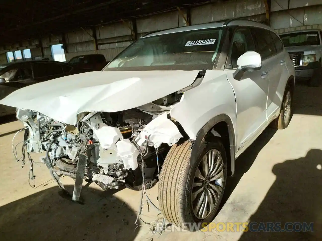 2 Фотография поврежденного автомобиля 5TDEBRCH5NS084696 TOYOTA HIGHLANDER 2022