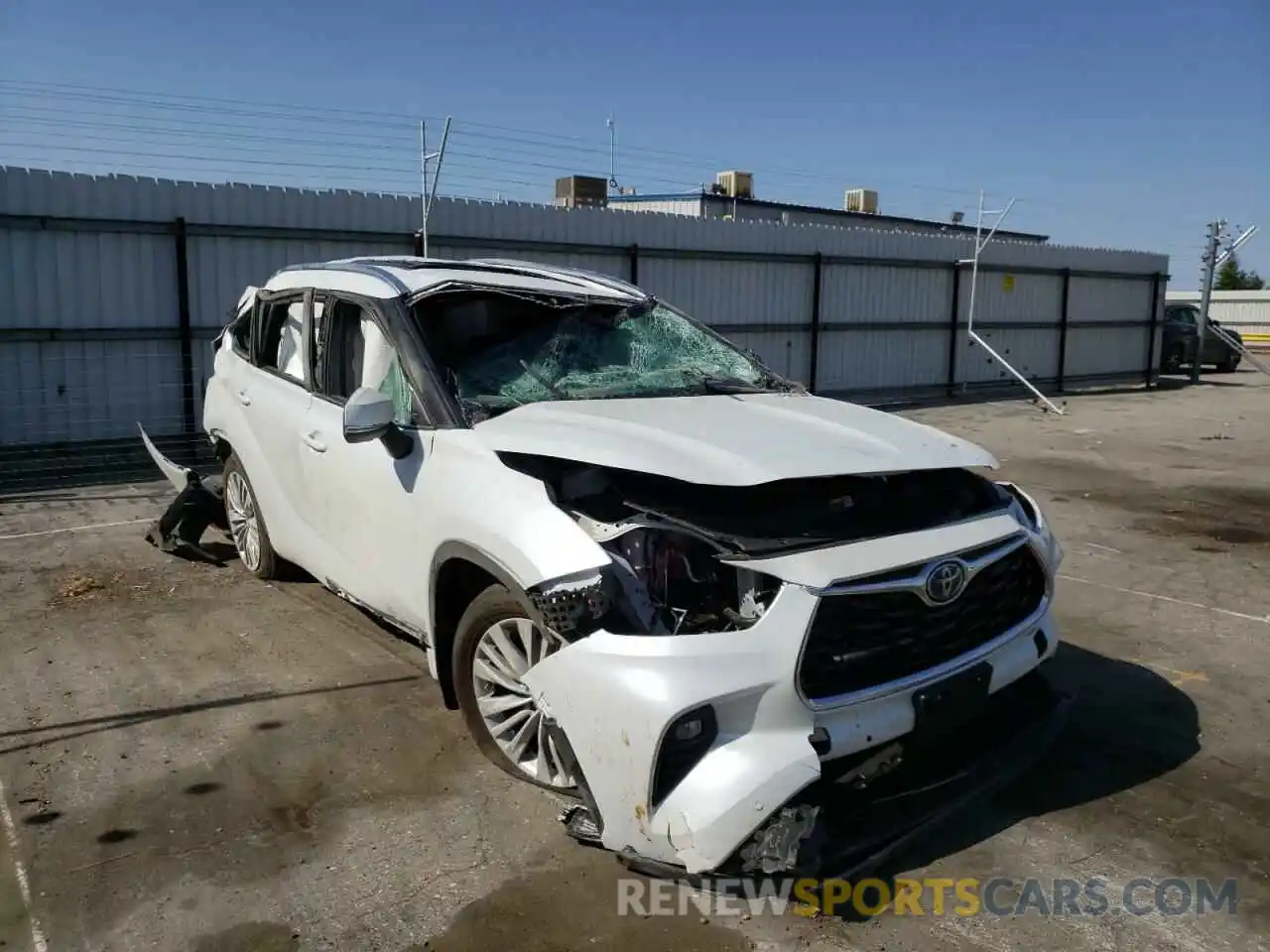 1 Photograph of a damaged car 5TDEBRCH6NS084710 TOYOTA HIGHLANDER 2022