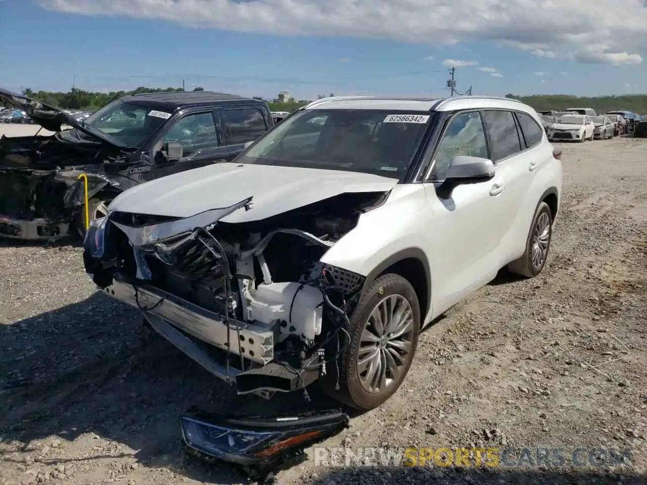 2 Photograph of a damaged car 5TDFARAH0NS012900 TOYOTA HIGHLANDER 2022