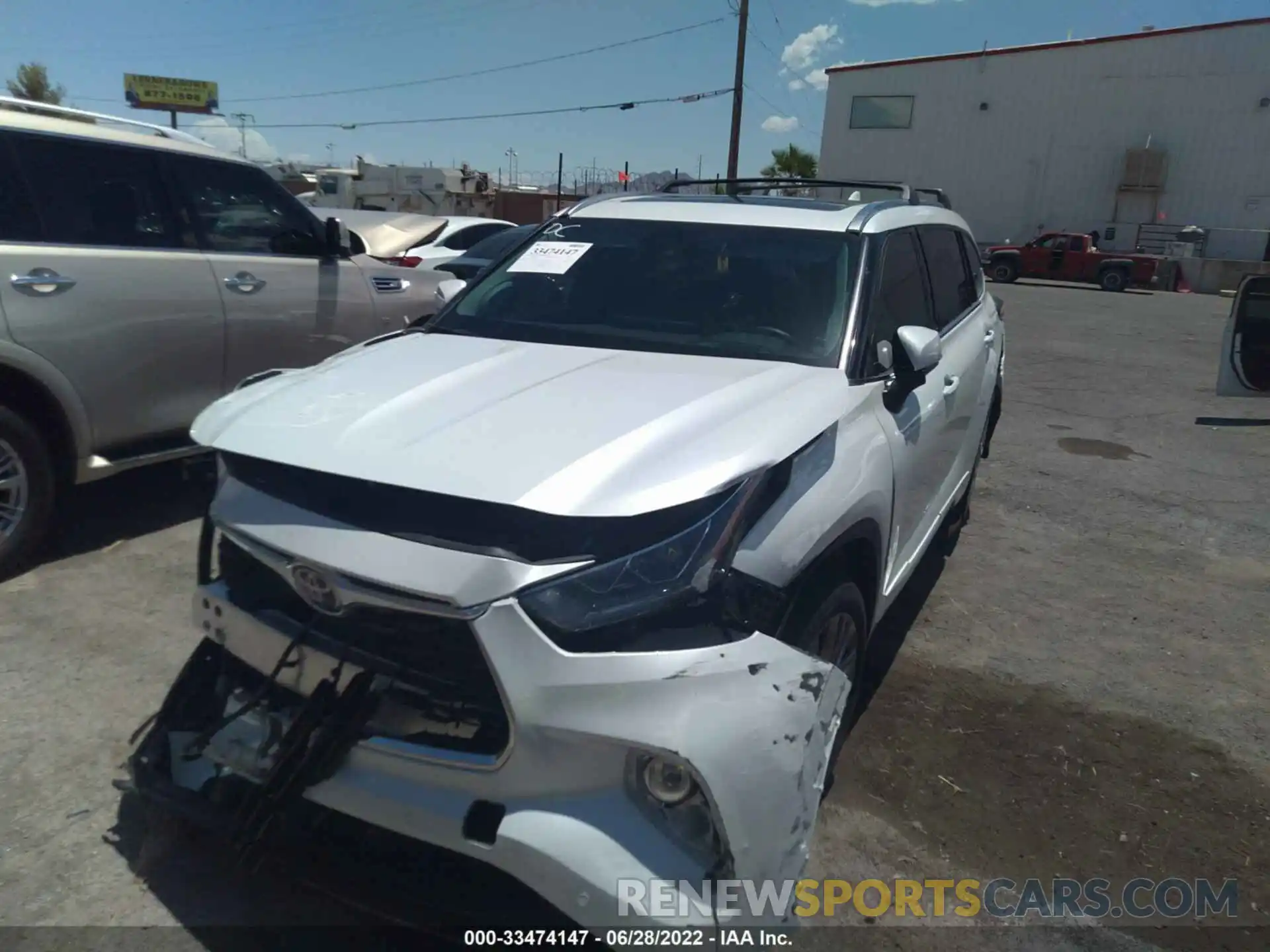 6 Photograph of a damaged car 5TDFZRAH6NS099484 TOYOTA HIGHLANDER 2022