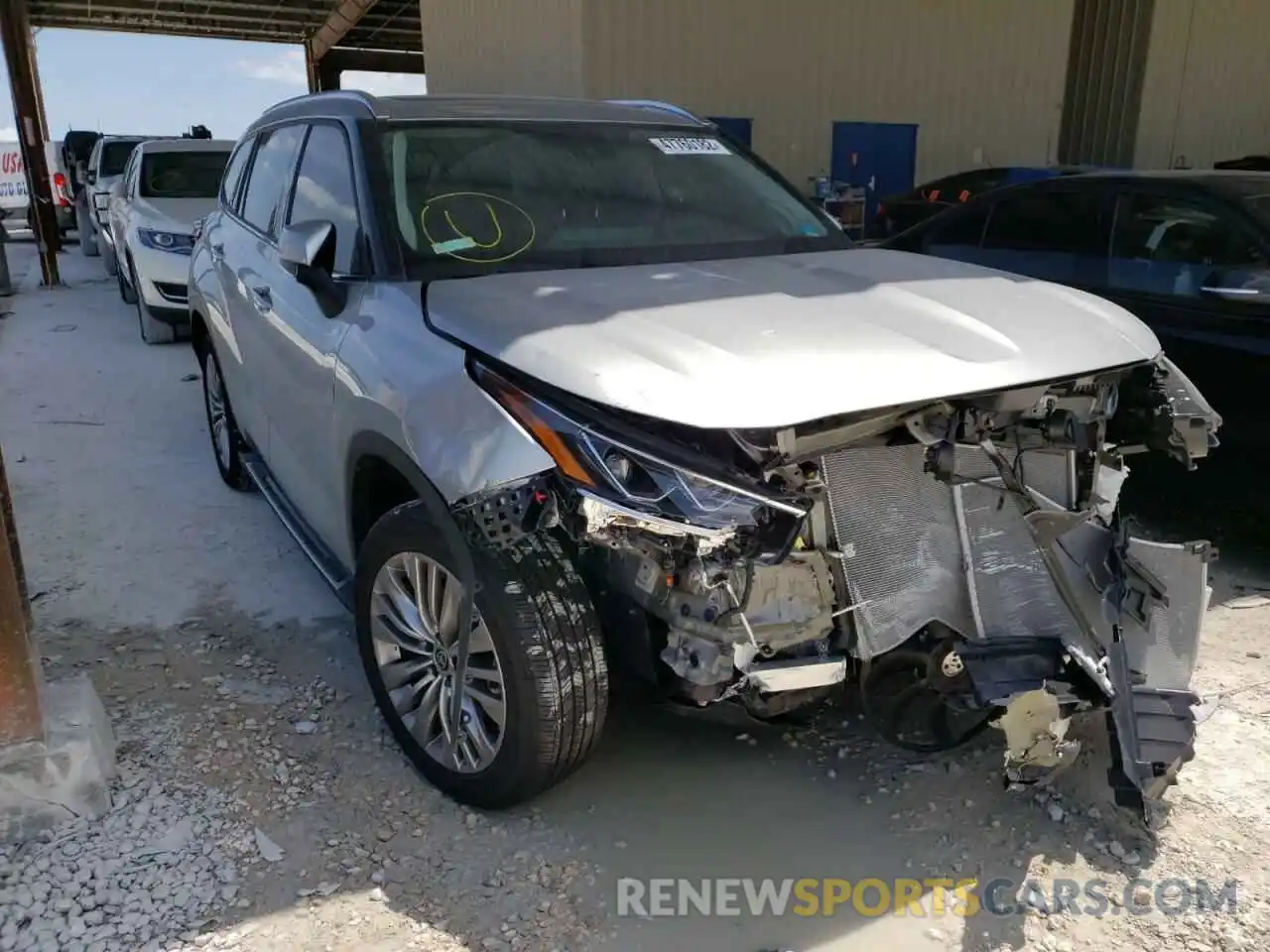 1 Photograph of a damaged car 5TDFZRAH9NS111725 TOYOTA HIGHLANDER 2022