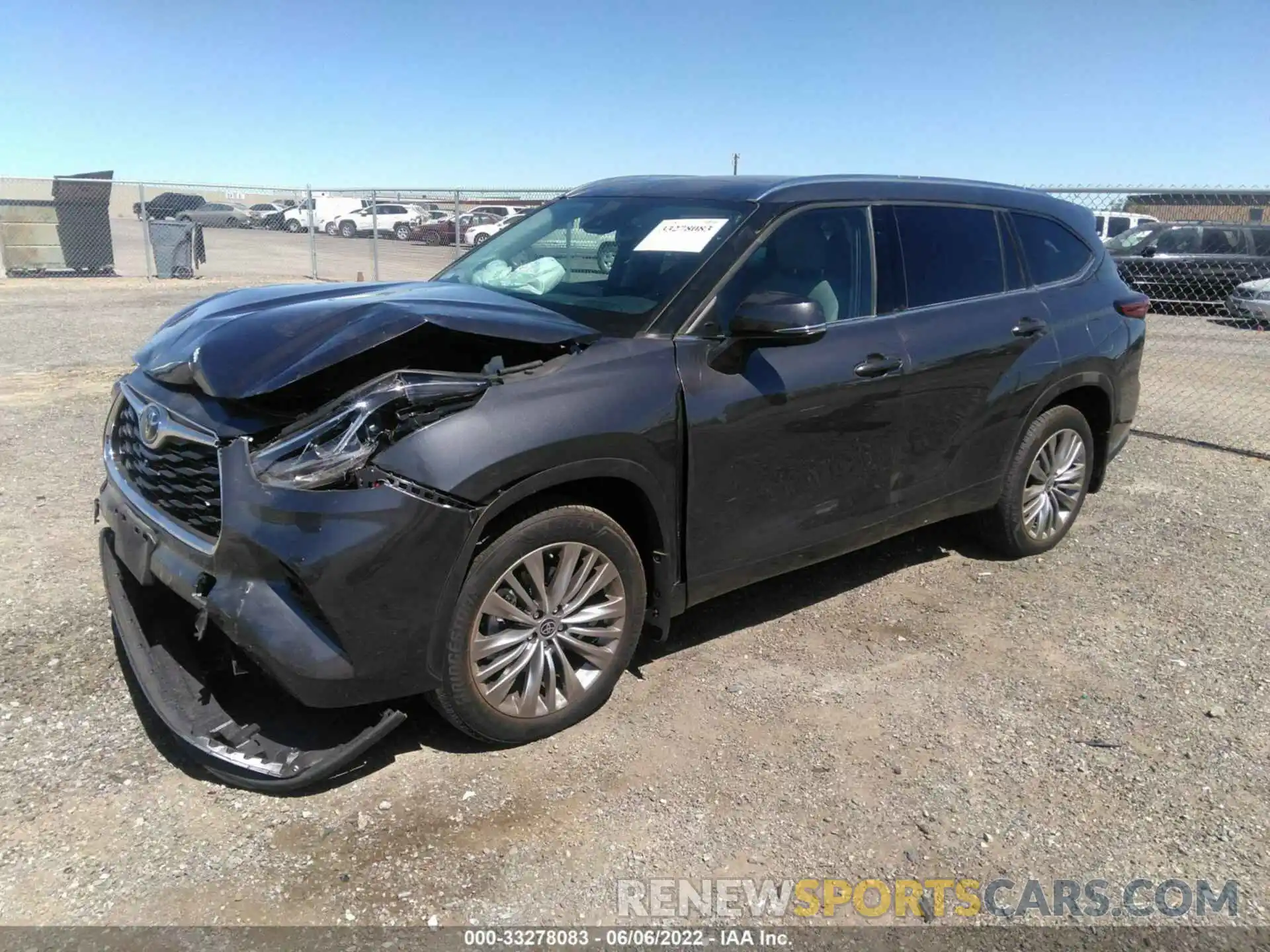 2 Photograph of a damaged car 5TDFZRBH3NS214749 TOYOTA HIGHLANDER 2022