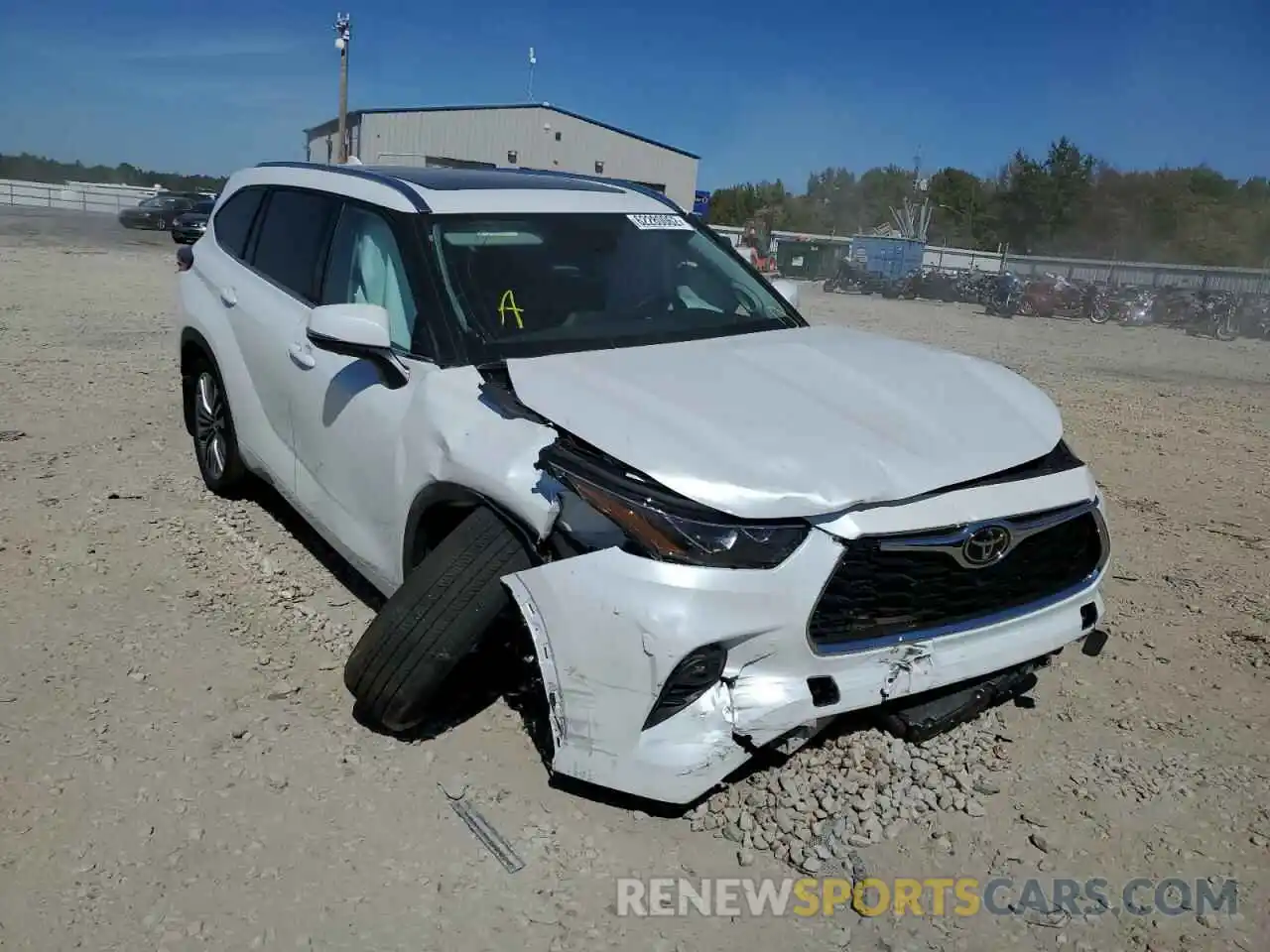 1 Photograph of a damaged car 5TDFZRBH4NS165884 TOYOTA HIGHLANDER 2022