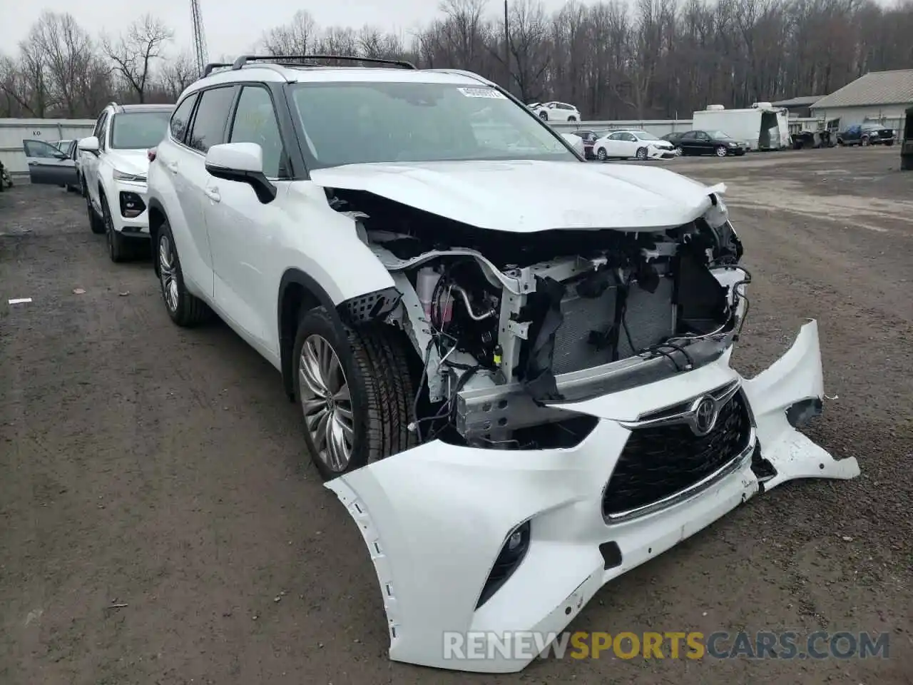 1 Photograph of a damaged car 5TDFZRBH4NS198416 TOYOTA HIGHLANDER 2022