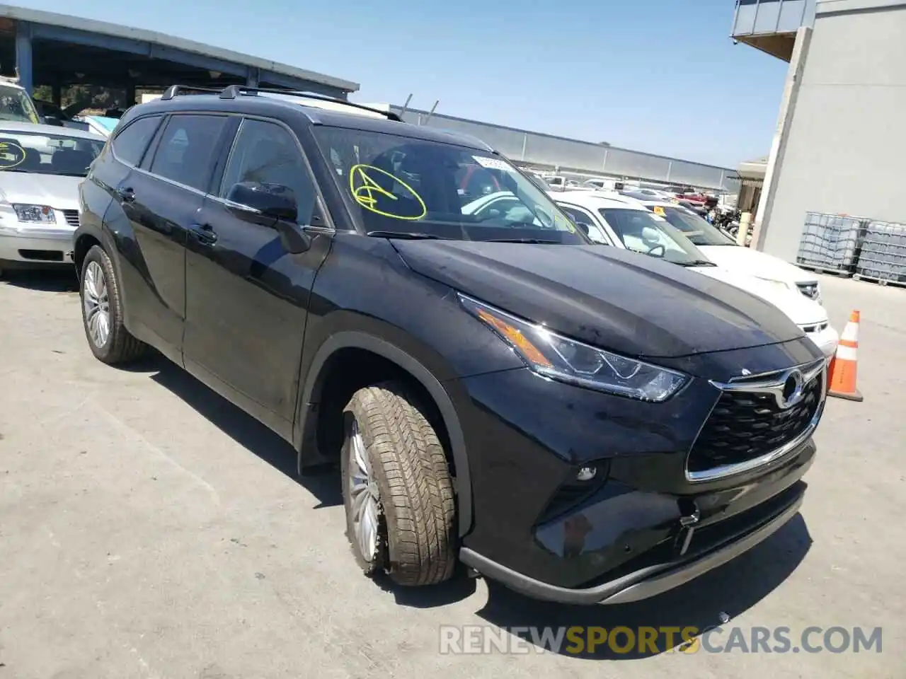 1 Photograph of a damaged car 5TDFZRBH5NS213456 TOYOTA HIGHLANDER 2022