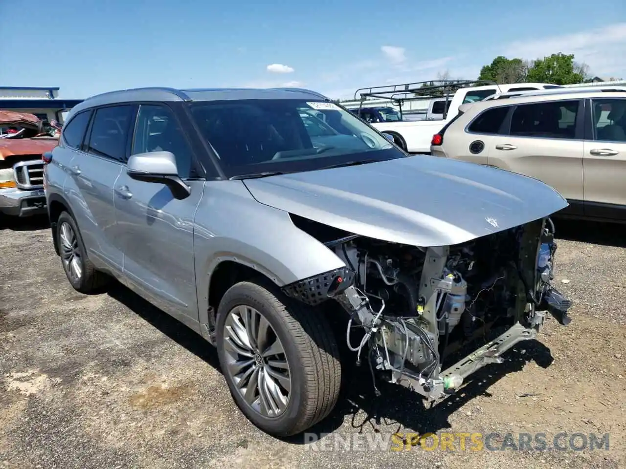 1 Photograph of a damaged car 5TDFZRBH6NS182573 TOYOTA HIGHLANDER 2022