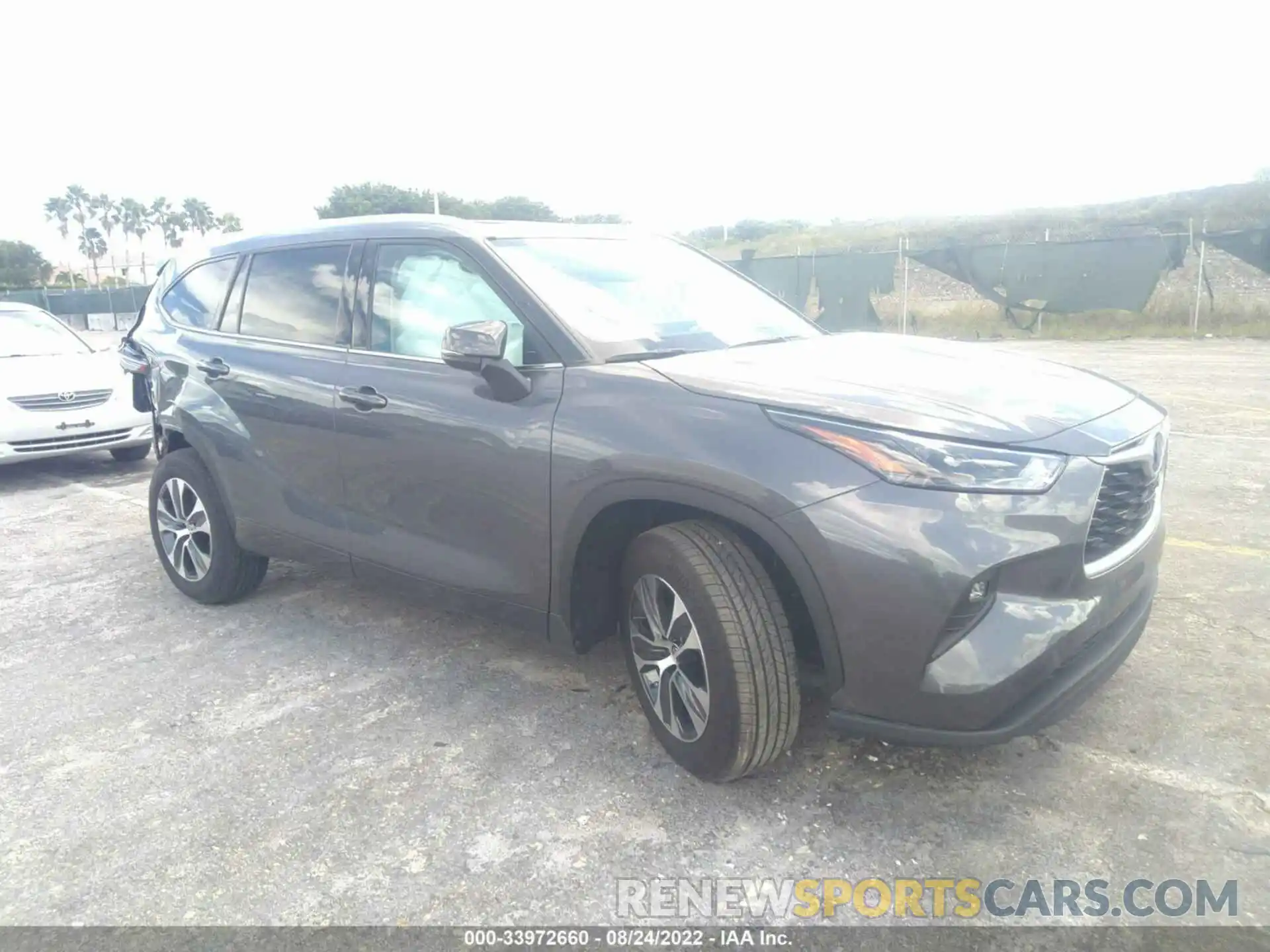 1 Photograph of a damaged car 5TDGARAH3NS515437 TOYOTA HIGHLANDER 2022